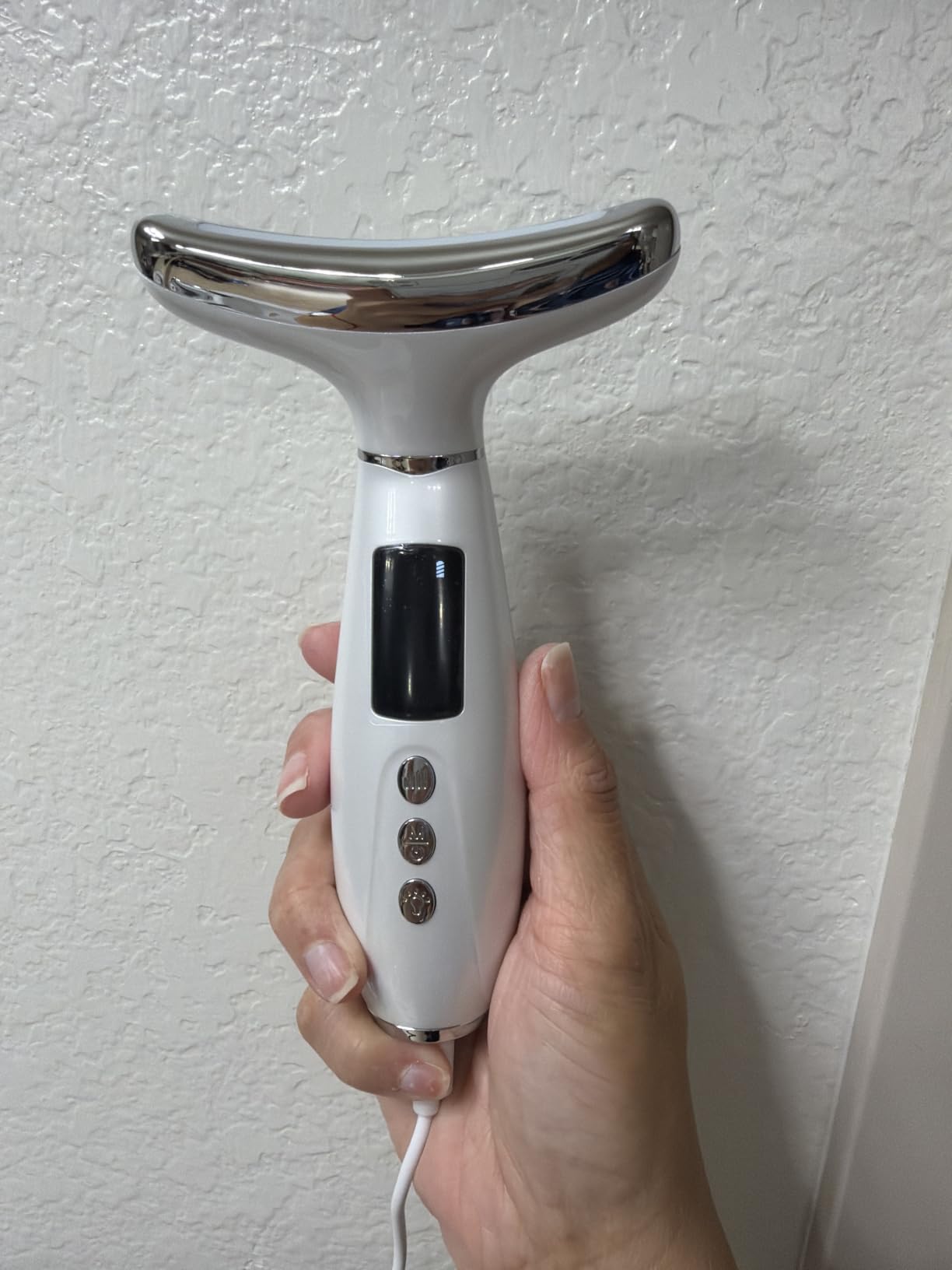 Red Light Therapy for Face and Neck, 7-Color Face Massager Tool for Anti-Aging & Wrinkle Reduction, Rechargeable LED Phototherapy Device with Heat & Vibration, At-Home Skincare Gift for Women customer photo 2