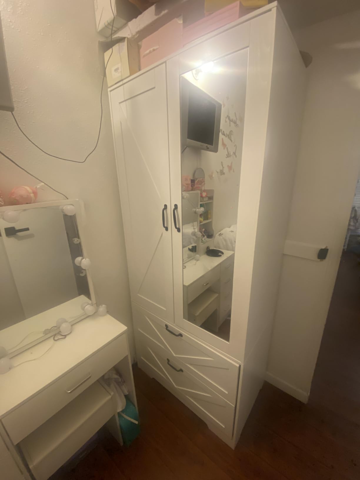 Armoire Wardrobe Closet with Mirror Door, 3 Doors Farmhouse Bedroom Armoire with Drawers and Adjustable Shelves, Wooden Armoire Wardrobe Closet with Hanging Rod for Bedroom (White) customer photo 1