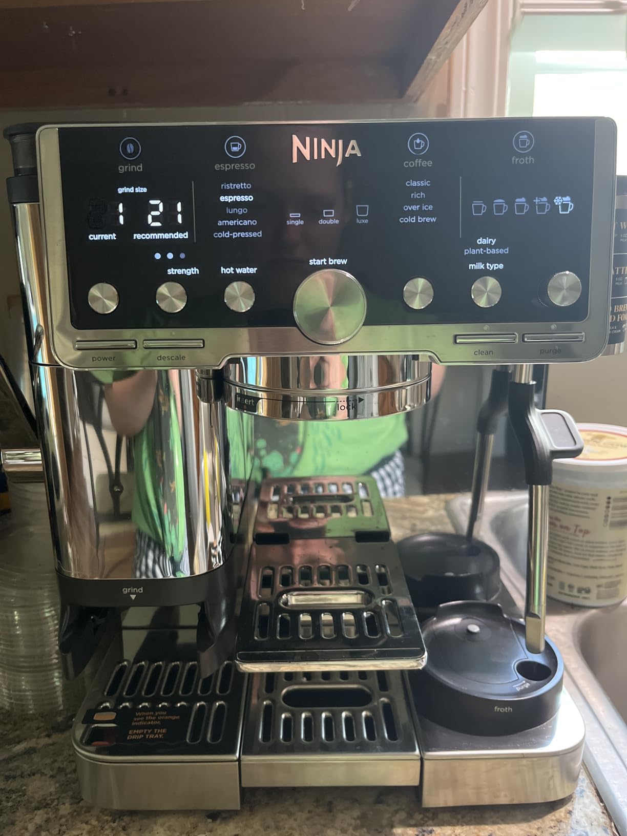 Ninja Luxe Cafe Pro Series, Espresso, Cold Brew, Hot Water, ES701 customer photo 1