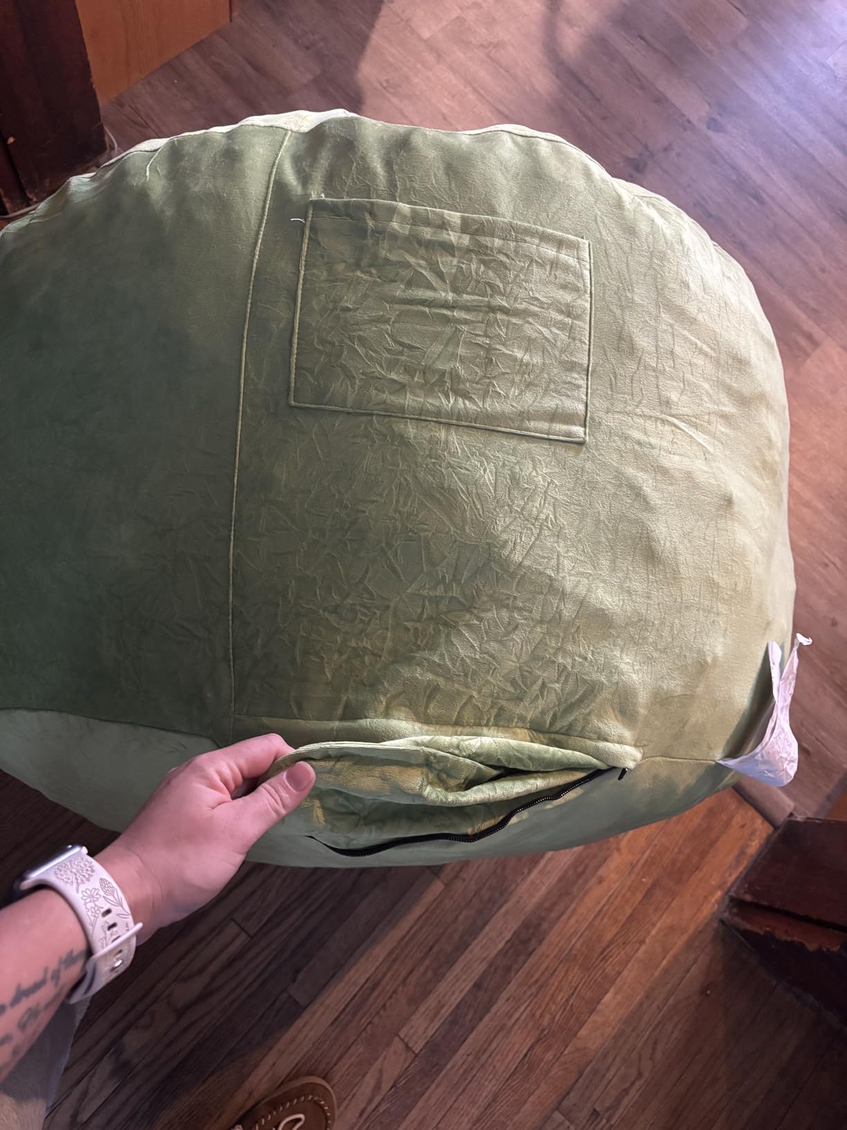 Homguava 4FT Bean Bag Chairs for Adults,Beanbag Chair with Handle&Pocket | Comfy Bean Bags with Memory Foam Filled, Big Bean Bag Sofa with Washable Velvet Cover for Bedroom,Living Room customer photo 2