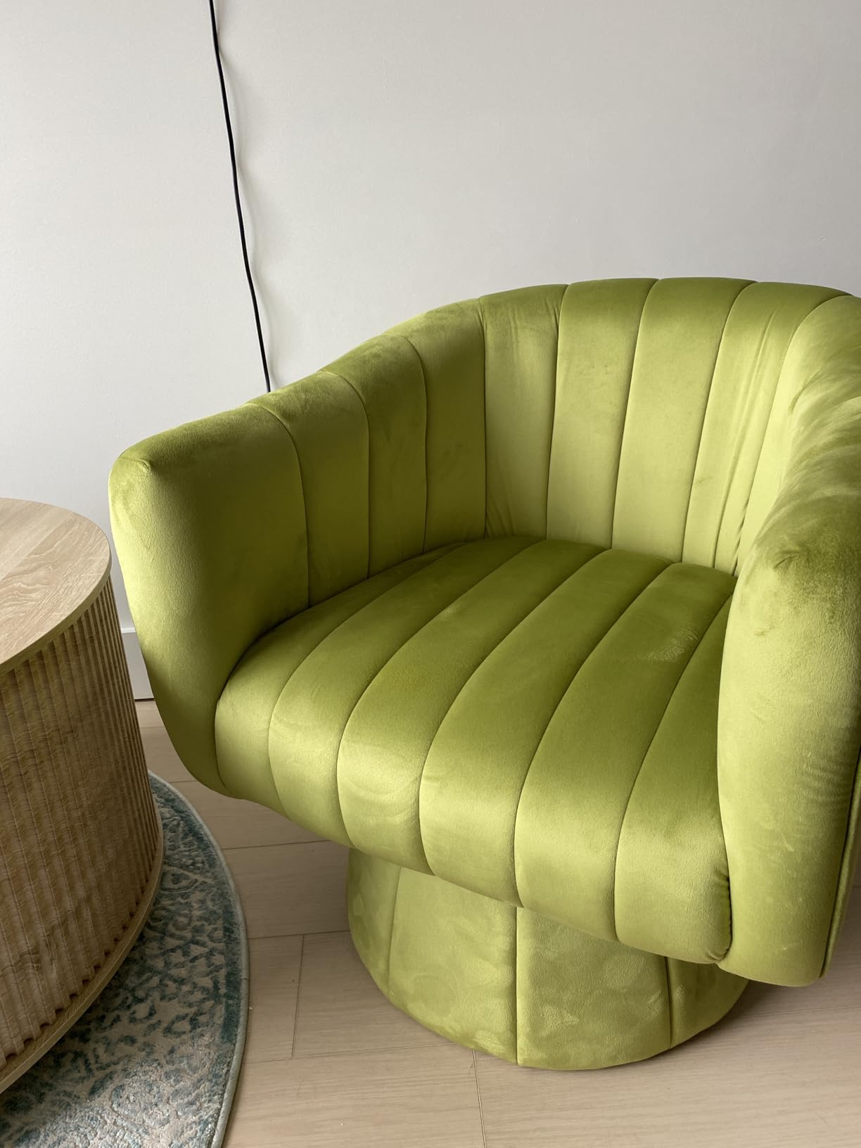 YSICK Swivel Accent Chair,360°Swivel Barrel Chairs, Mid-Century Chair with Wide Upholstered, Modern Velvet Fabric, Round Armchair for Living Room, Lounge, Bedroom customer photo 1