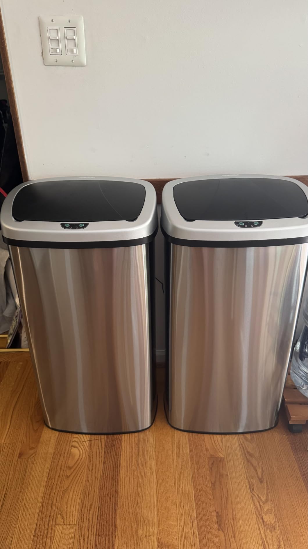 iTouchless Patented Large 24 Gallon Motion Sensor Trash Can | Odor Filter | Extra-Large 91L Stainless Steel Commercial Kitchen Garbage Bin| 1.5-yr Battery Life | AC adapter Jack | For Office, Business customer photo 1