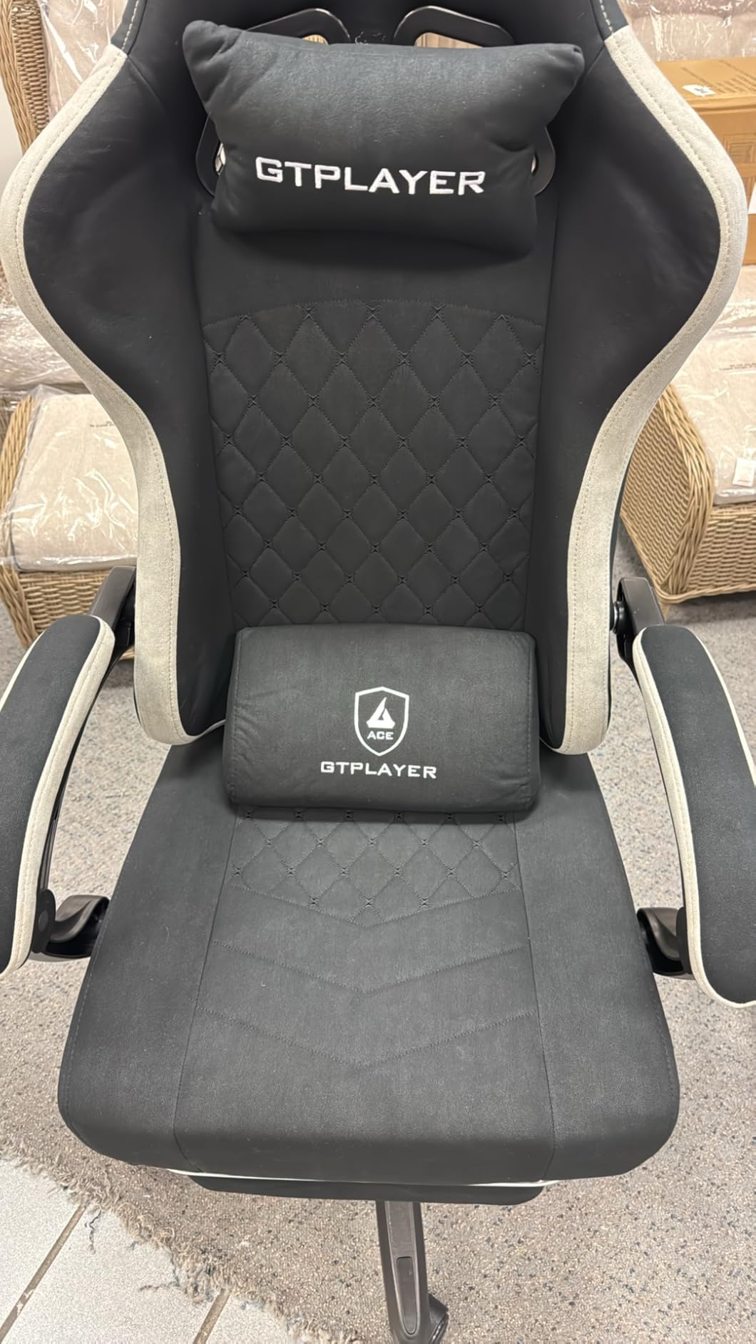 GTPLAYER Gaming Chair, Computer Office Chair with Pocket Spring Cushion, Linkage Armrests and Footrest, High Back Ergonomic Computer Chair with Lumbar Support Task Chair with Footrest (Black) customer photo 1