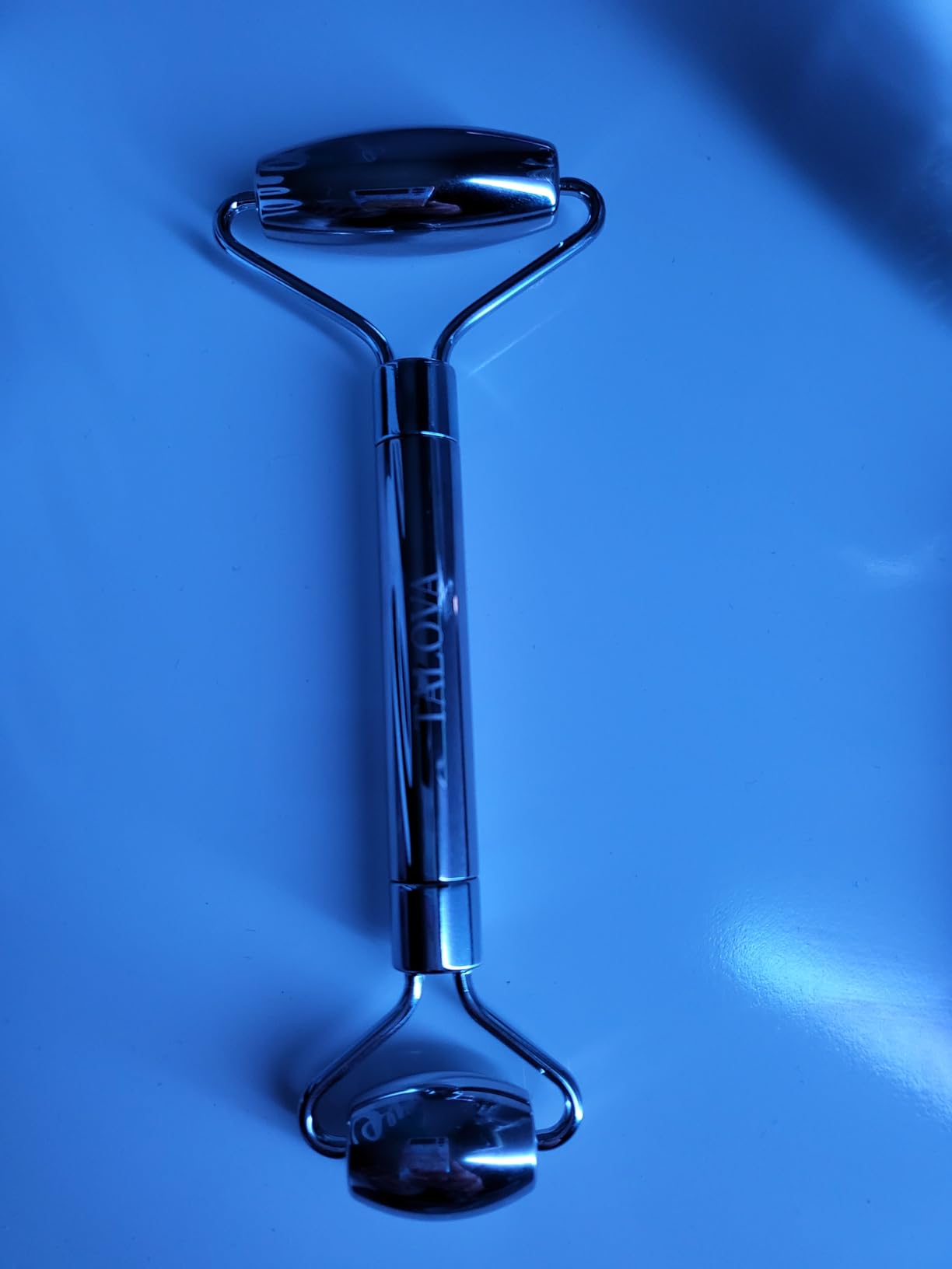 304-Grade Stainless Steel Facial Roller | For Eyes, Double Chin, Jawline & Neck, Reduce Puffiness & Improve Wrinkles, Anti-Aging, Lifting & Lymphatic Drainage customer photo 2