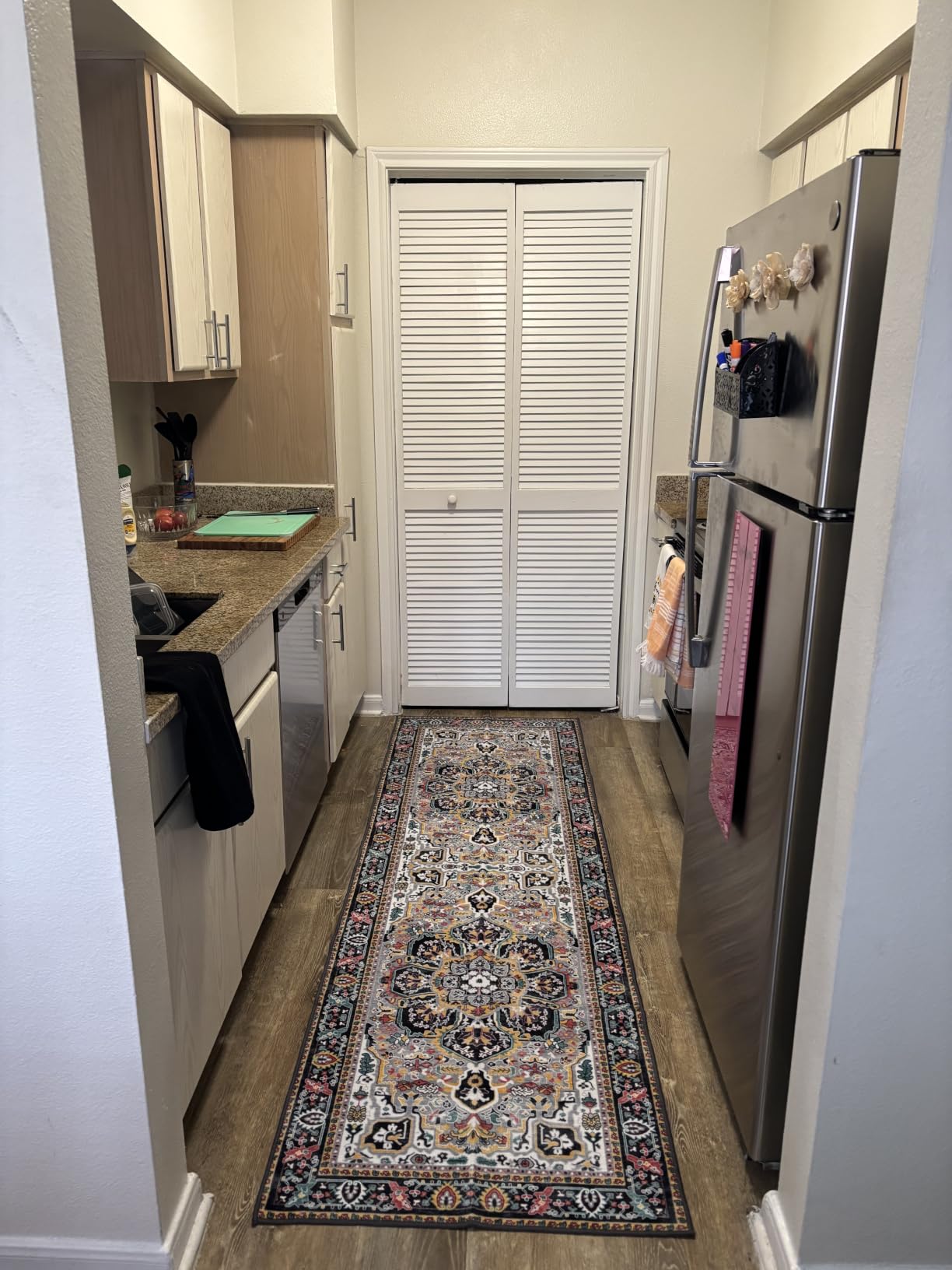 Washable Area Rug 5' x 7' Vintage Traditional Persian Mat - Foldable Distressed Non-Slip Machine Washable Carpet for Living Room Bedroom Kitchen Home Decor - Graphite and Mist customer photo 2