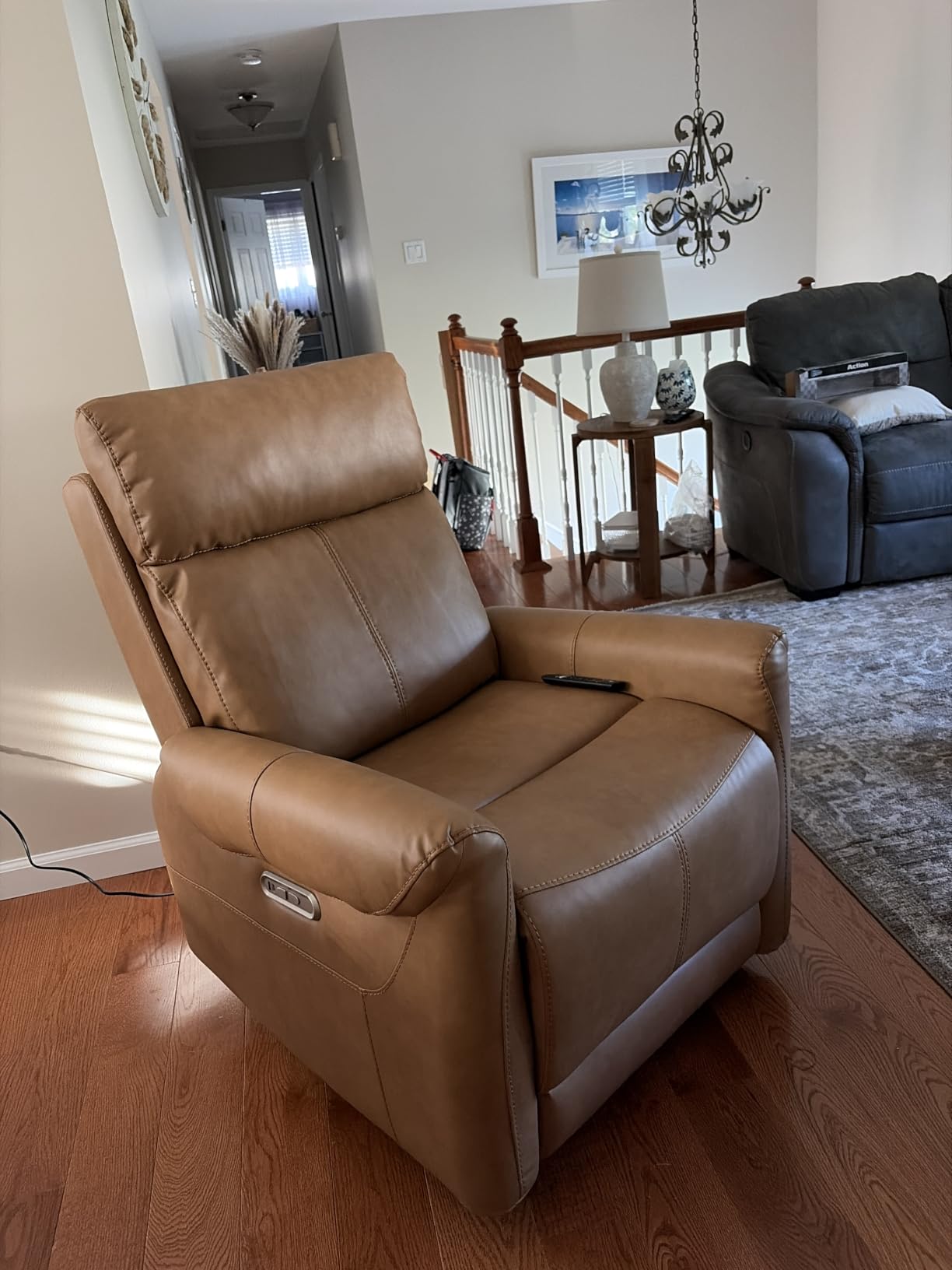 KISLOT Leather Recliner Chair for Adults Wall Hugger RV Recliner with USB Charging Ports Electric Power Reclining Sofa for Living Room Home Theater Seating Bedroom customer photo 2