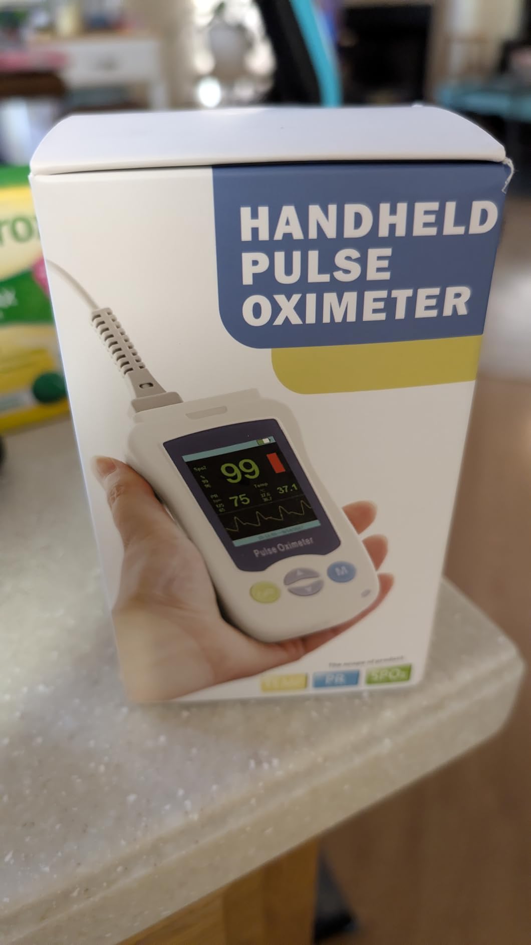 Continuous Pulse Oximeter Fingertip, Medical Grade Accuracy, Overnight SpO2 Monitoring with 500 Data Storage and Adjustable Alarm customer photo 1