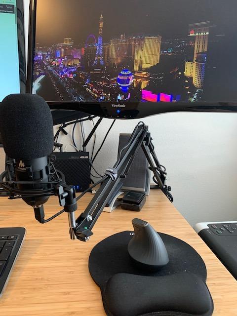 MAONO A04 Gen2 XLR/USB Condenser Microphone Kit for PC Podcast Recording | 192kHz/24Bit Plug & Play Computer Cardioid Metal Mic with Software, Pro Sound Chipset for Content Creation, Stream, YouTube customer photo 1