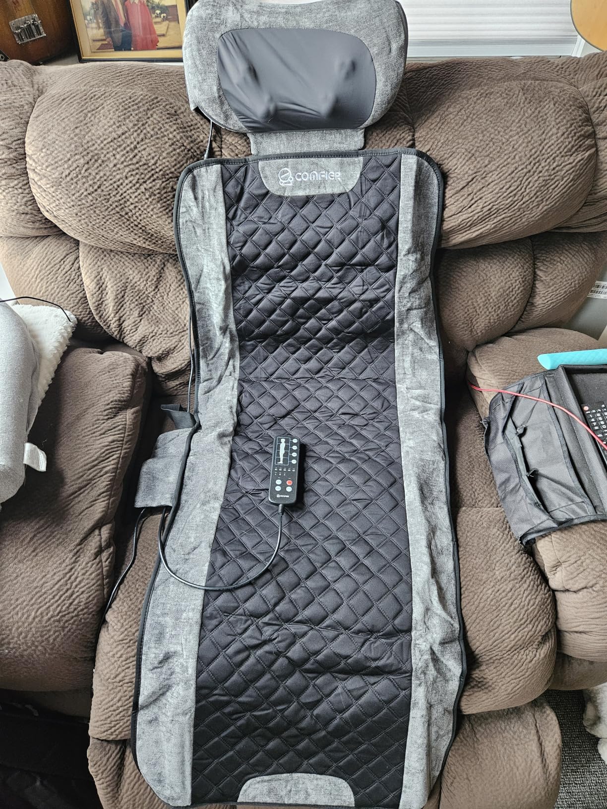 COMFIER Full Body Vibration Massage Mat with Detachable Shiatsu Neck Pillow, 10 Motors, Heat, 5 Modes & 3 Intensities, Auto Shut-Off customer photo 2