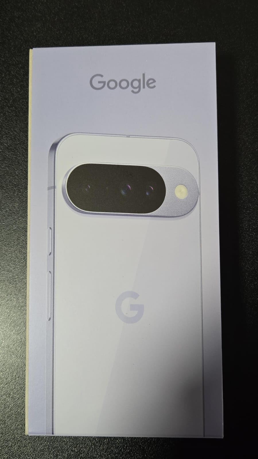 Google Pixel 10 - Unlocked Smartphone with Gemini - Obsidian - 256 GB | Android phone, advanced triple rear camera, 20x zoom, fast-charging 24+ hour battery, 6.3
