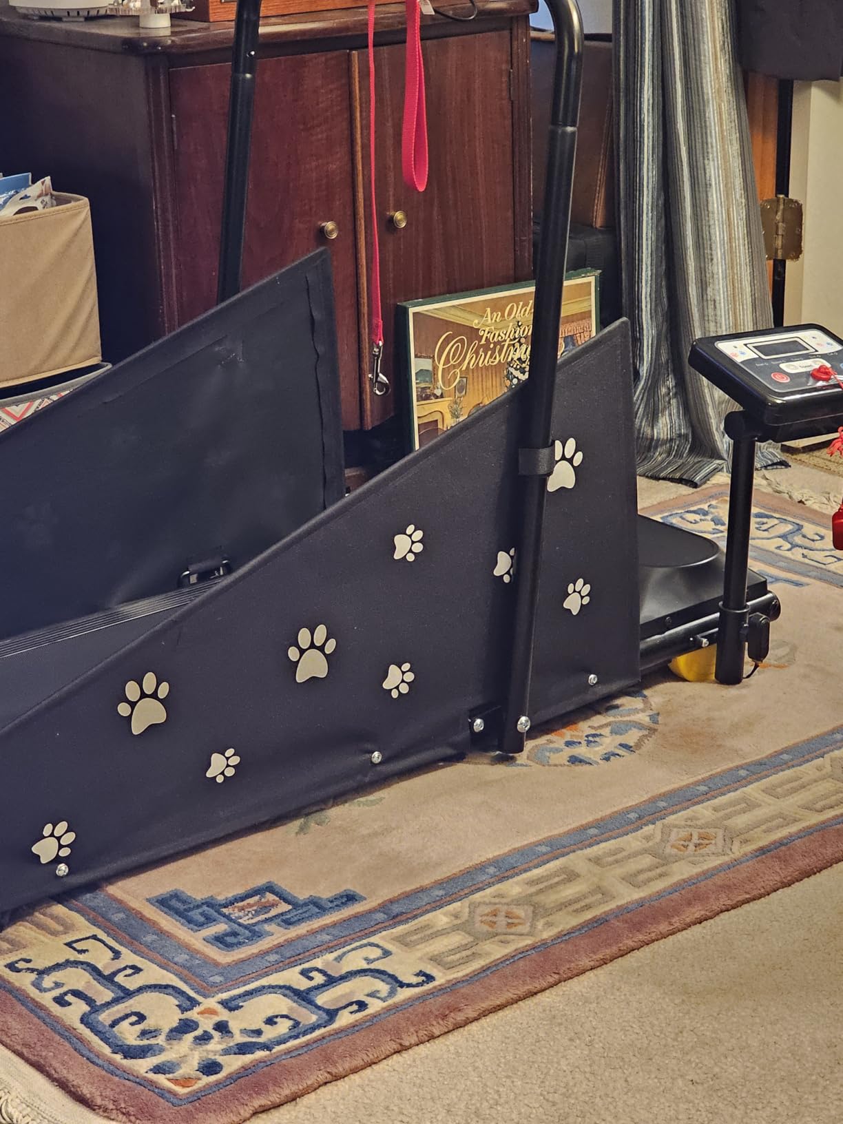 Petbobi Dog Treadmill for Small & Medium Dogs Up to 265 lbs Indoor Exercise | Quiet motor, 360° rotatable display, remote control & wheels, foldable design, fitness & weight management, easy to assemble customer photo 2
