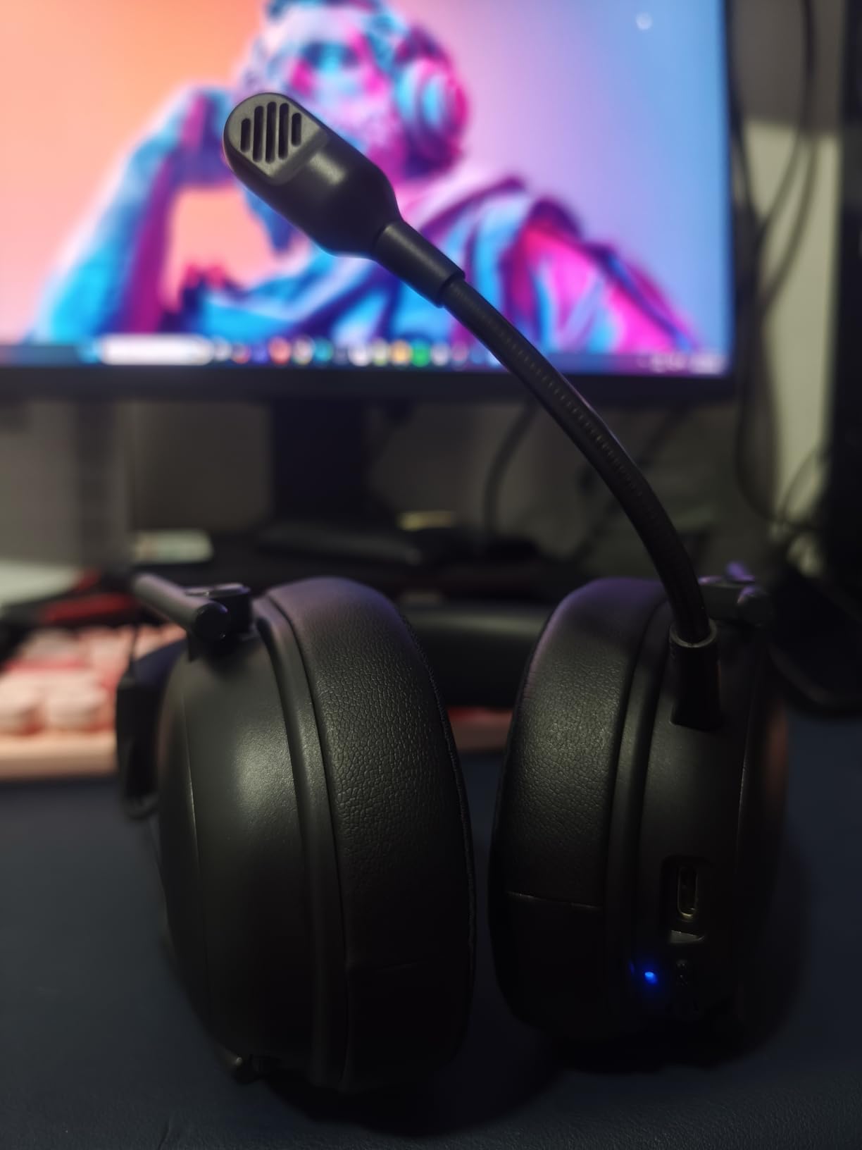 Razer BlackShark V3 X HyperSpeed Wireless PC Gaming Headset, Black | 50mm Drivers, Cardioid Mic, 2.4 GHz, Bluetooth, USB, Works with Mac, PS5, Nintendo Switch, Smartphone, 70 Hr Battery customer photo 1