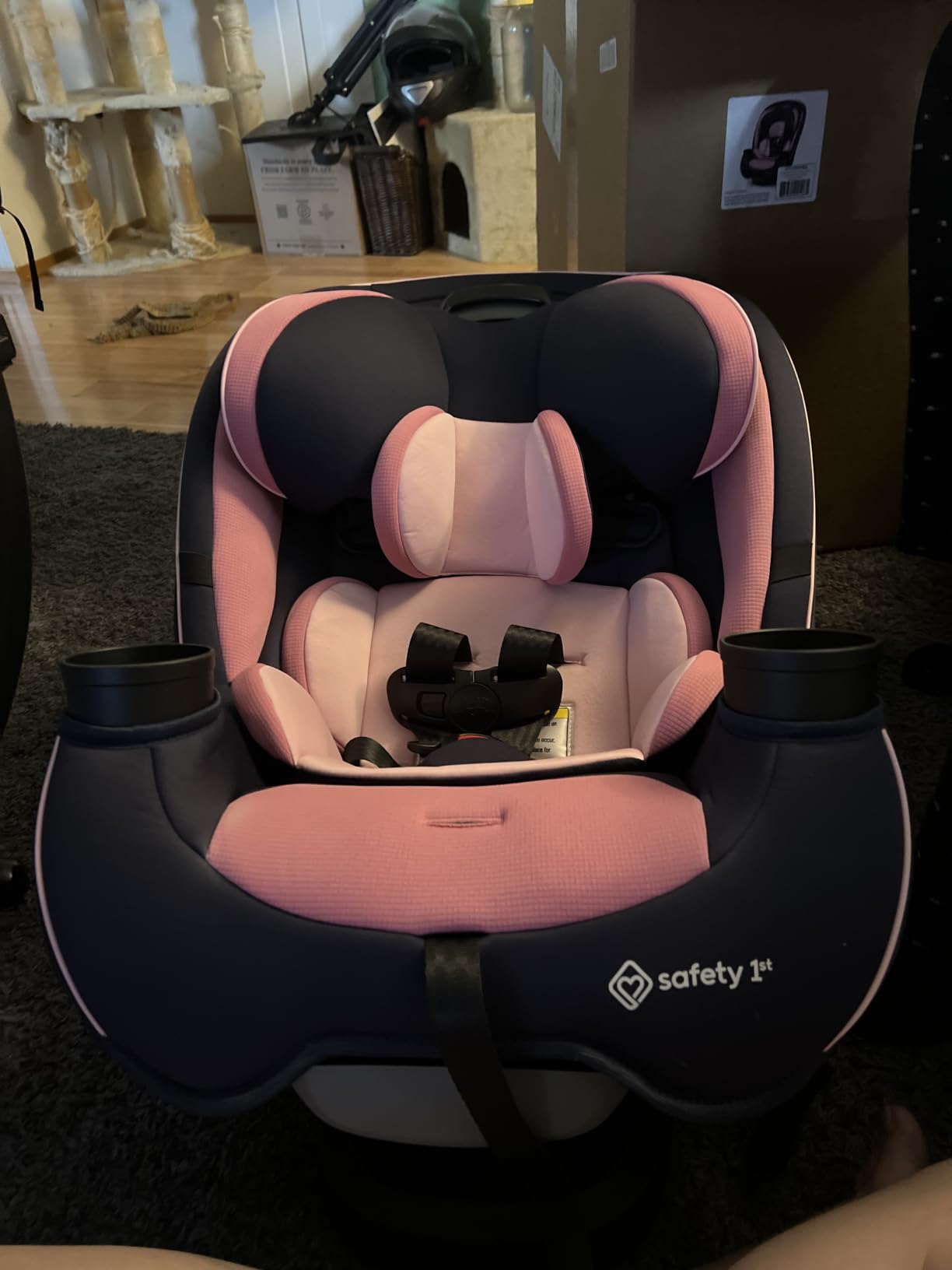 Safety 1st Grow and Go All-in-One Convertible Car Seat, Rear Facing, 5-40 lbs, Forward Facing (30-65 lbs), High Back Booster Seat 40-100 pounds, Alaskan Blue customer photo 1