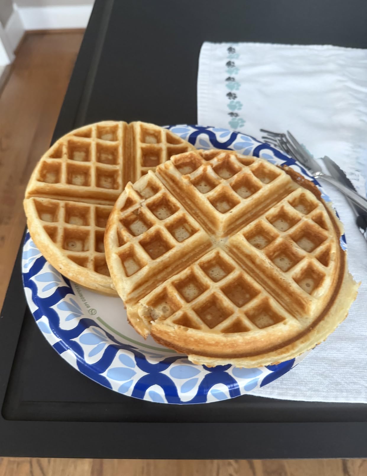 Cuisinart Double Flip Belgian Waffle Maker, 1400W, Stainless Steel (WAF-F40NAS) customer photo 1
