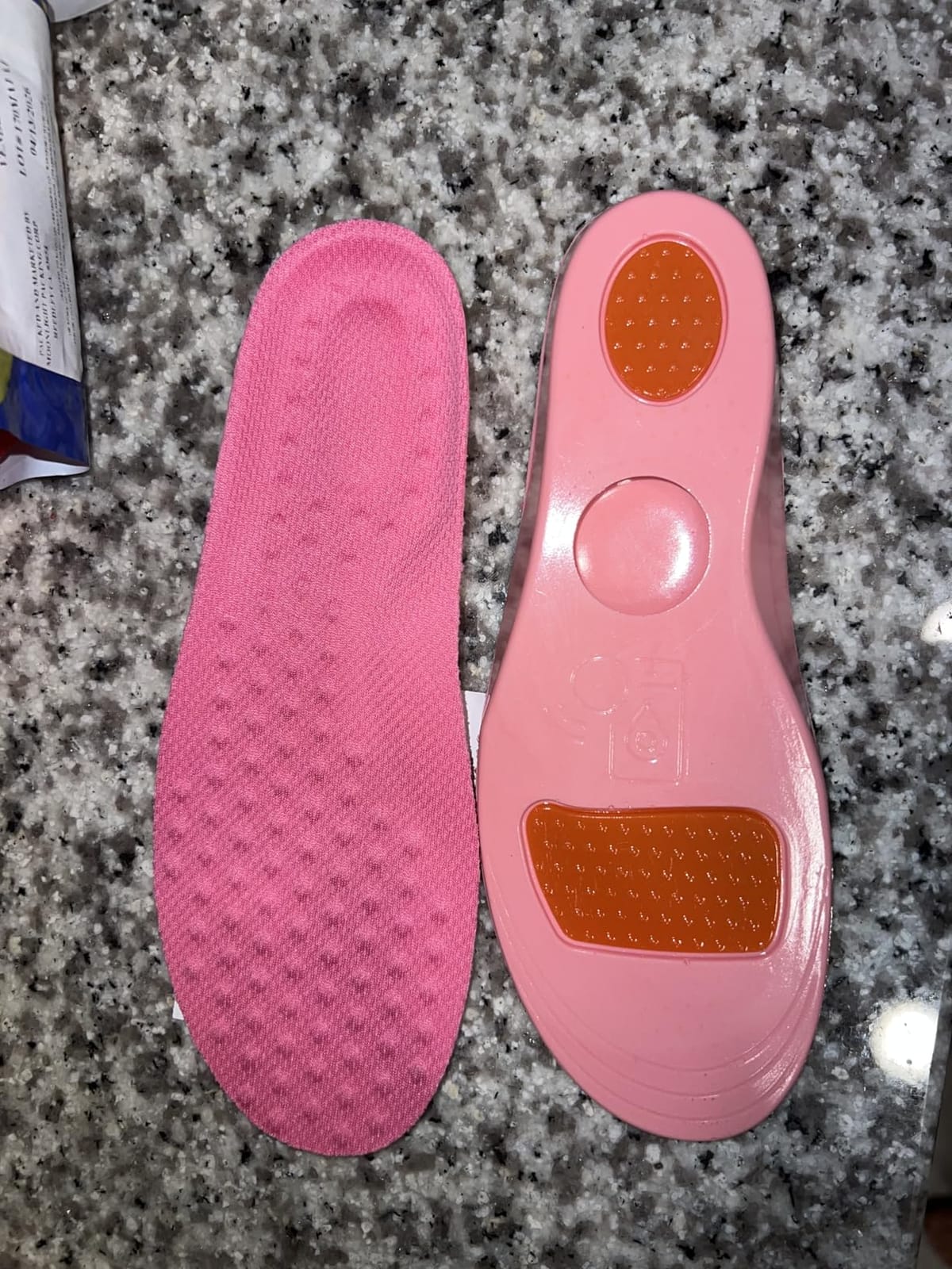 AirTag Tracker Shoe Insole for Kids - Hidden AirTag Holder Shoe Inserts, Cut-to-Fit Comfortable Insoles for Sneakers & Everyday Shoes (Blue, 195-210mm Kid 13.5-Big Kid 2) customer photo 1