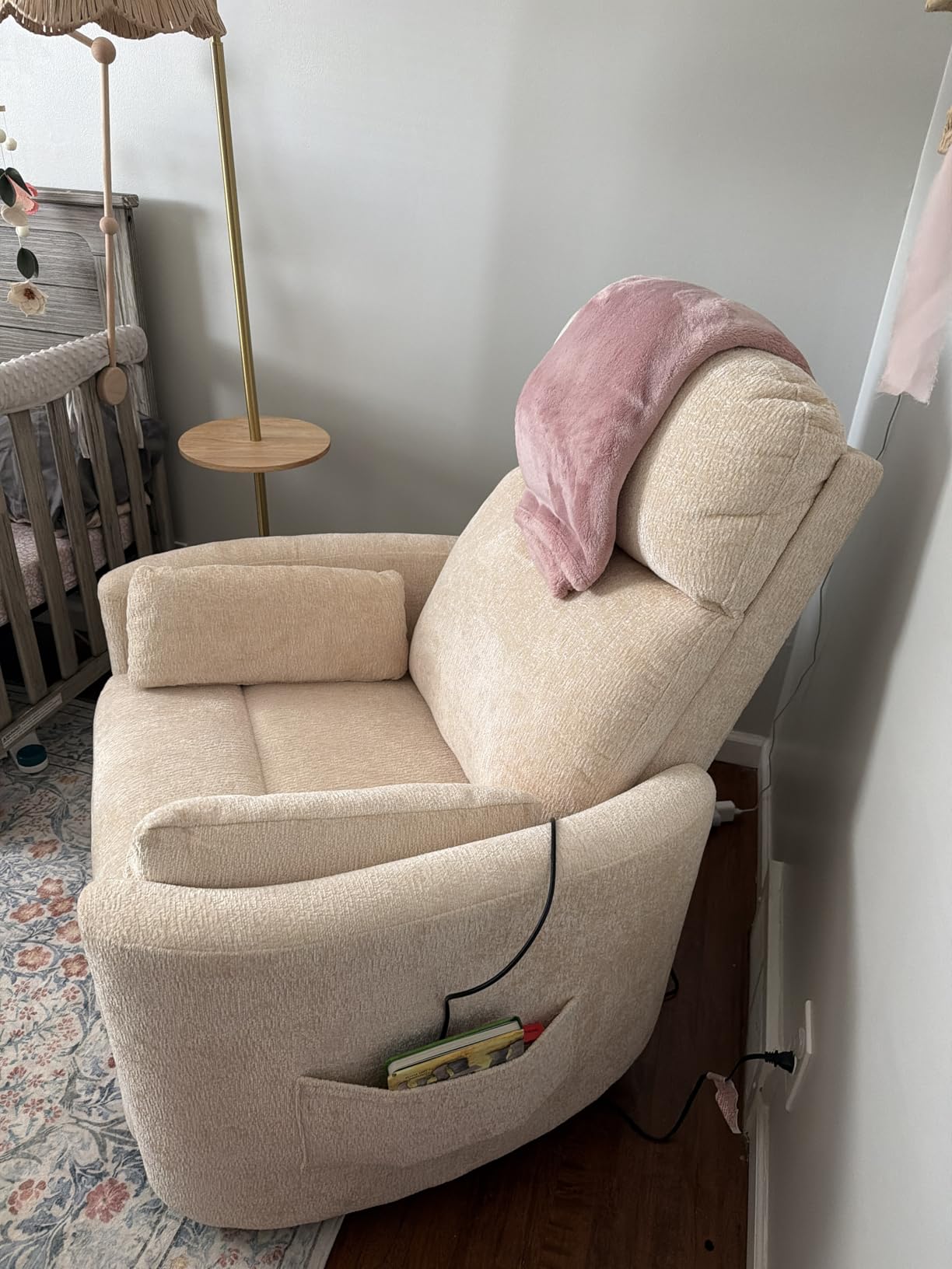 Oversized Swivel Rocker Recliner with Massage and Heat, Swivel Nursery Recliner With Adjustable Headrest, Manual Rocker Recliner Chair with Two Removable Pillows, High Back Barrel Armchair, White customer photo 1