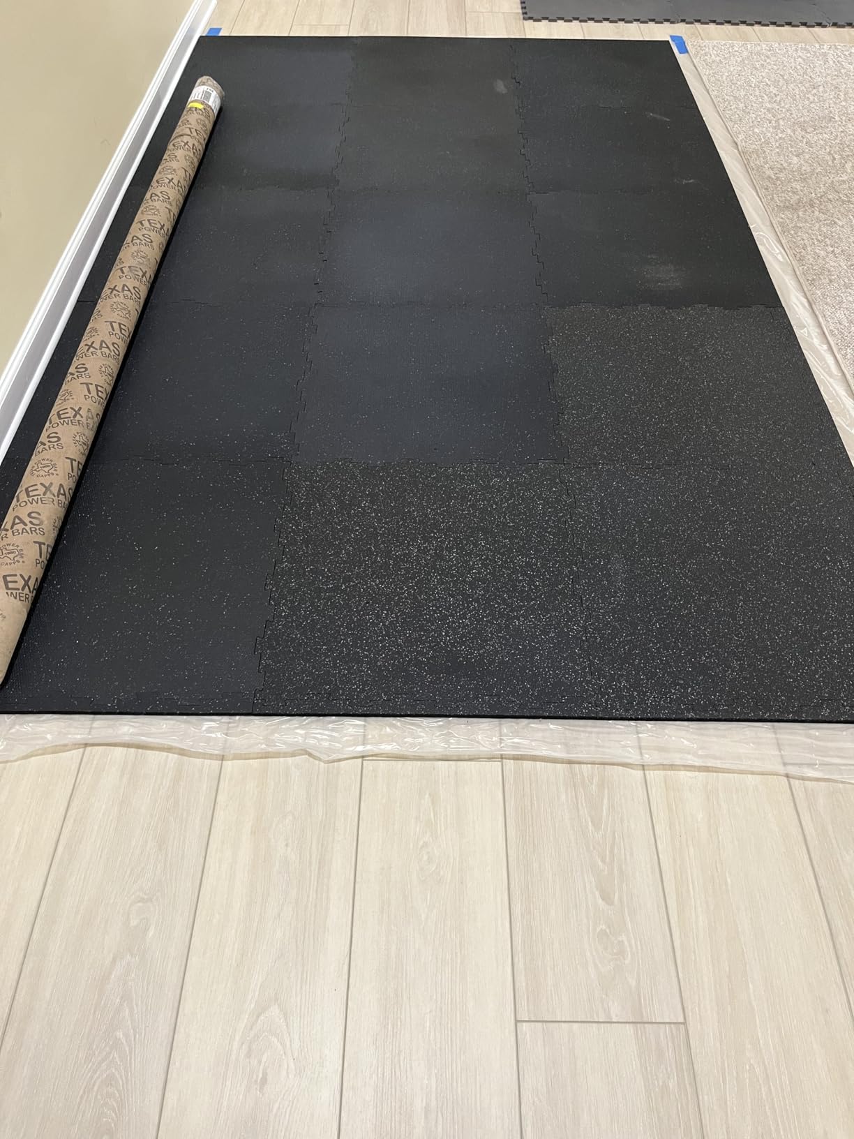 Interlocking Rubber Floor Tiles - Heavy Duty 100% Rubber Gym Flooring for Home Gym, Garage, Workout Room, Equipment Mats, Gray Fleck 4-Pack (22.5