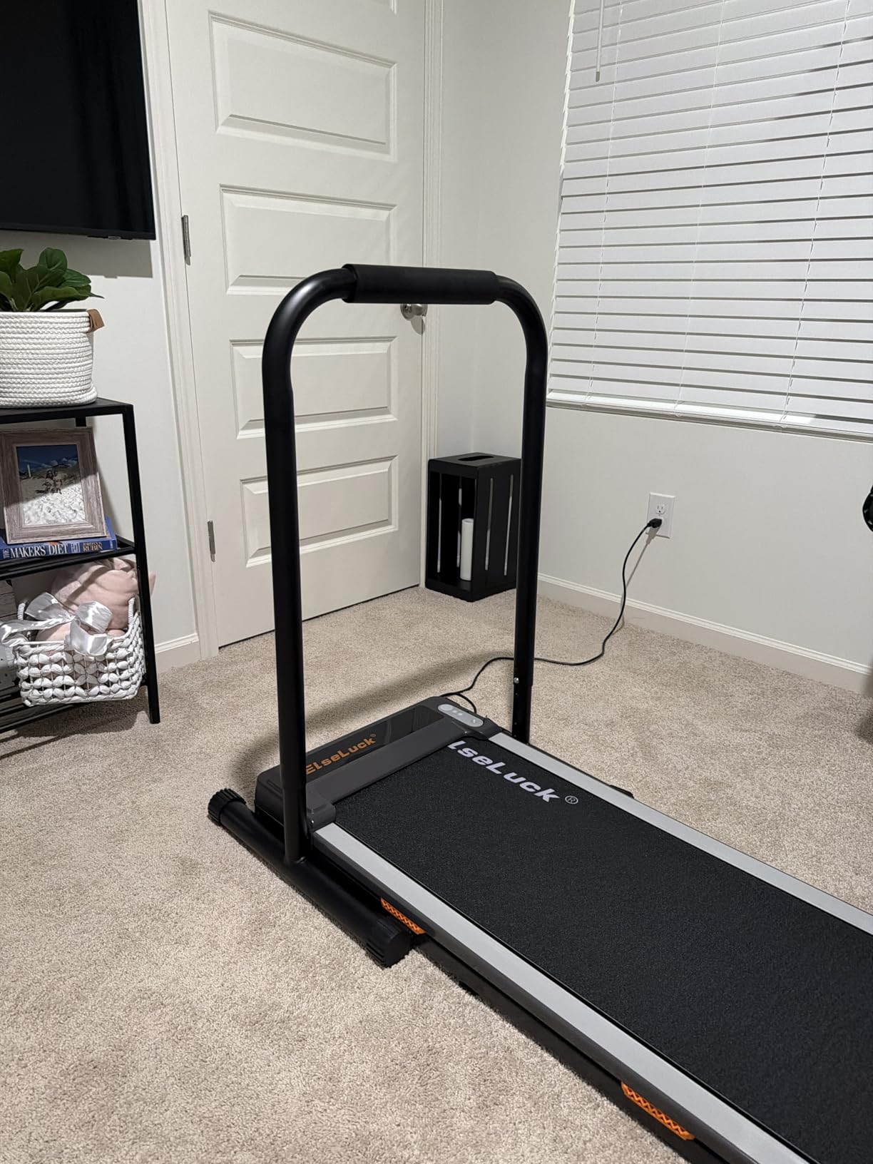 Handle Bar for Walking Pad Only, Adjustable Handrail Height, Compatible with Walking Pad, Non-Slip Rubber Feet, Comfortable Absorbent Grip customer photo 2