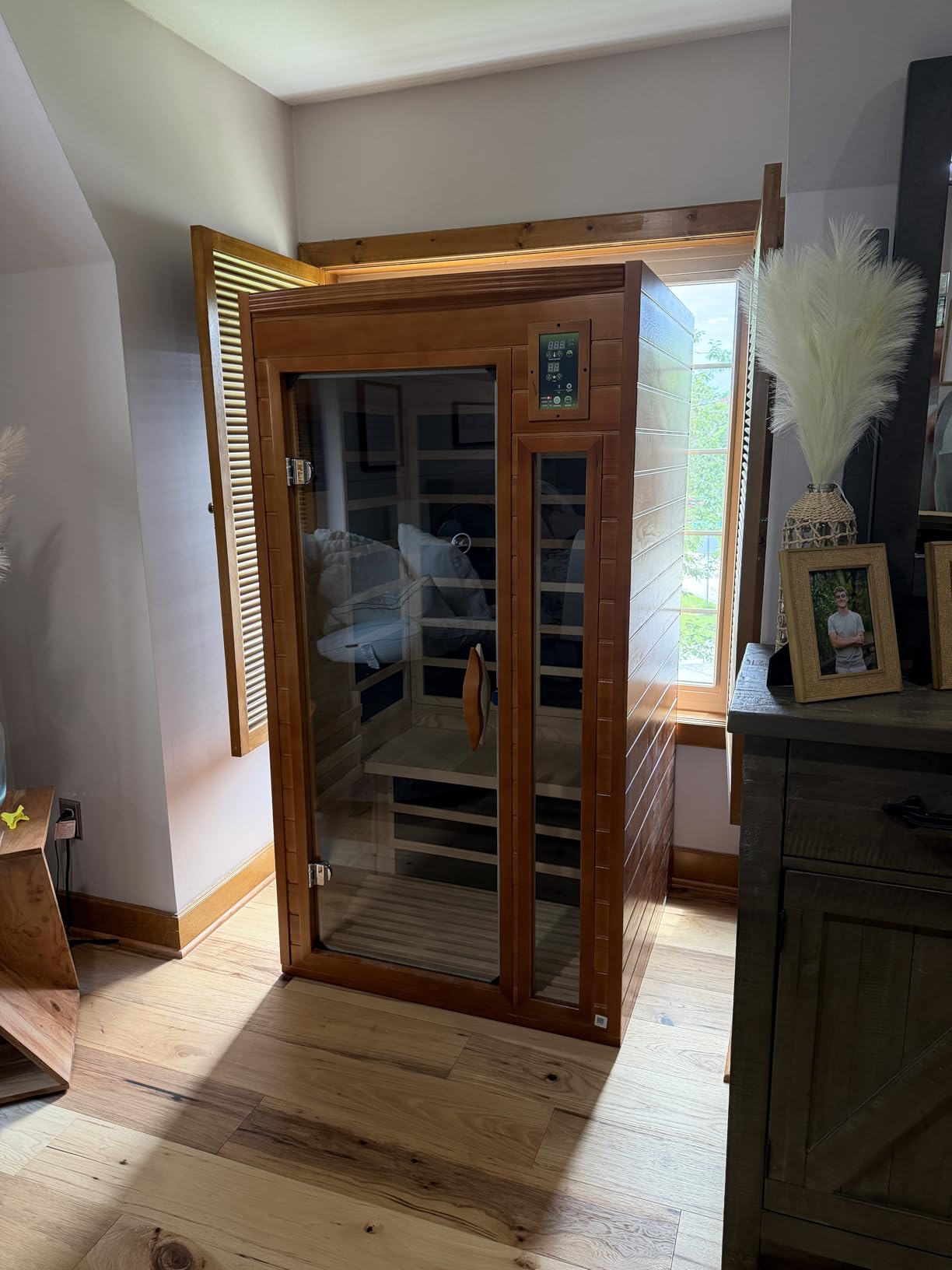 Elite 1 Person Compact Ultra Low EMF FAR Infrared Sauna with Red Light Therapy & Bluetooth Speakers - Personal Indoor for Home & Gym customer photo 1