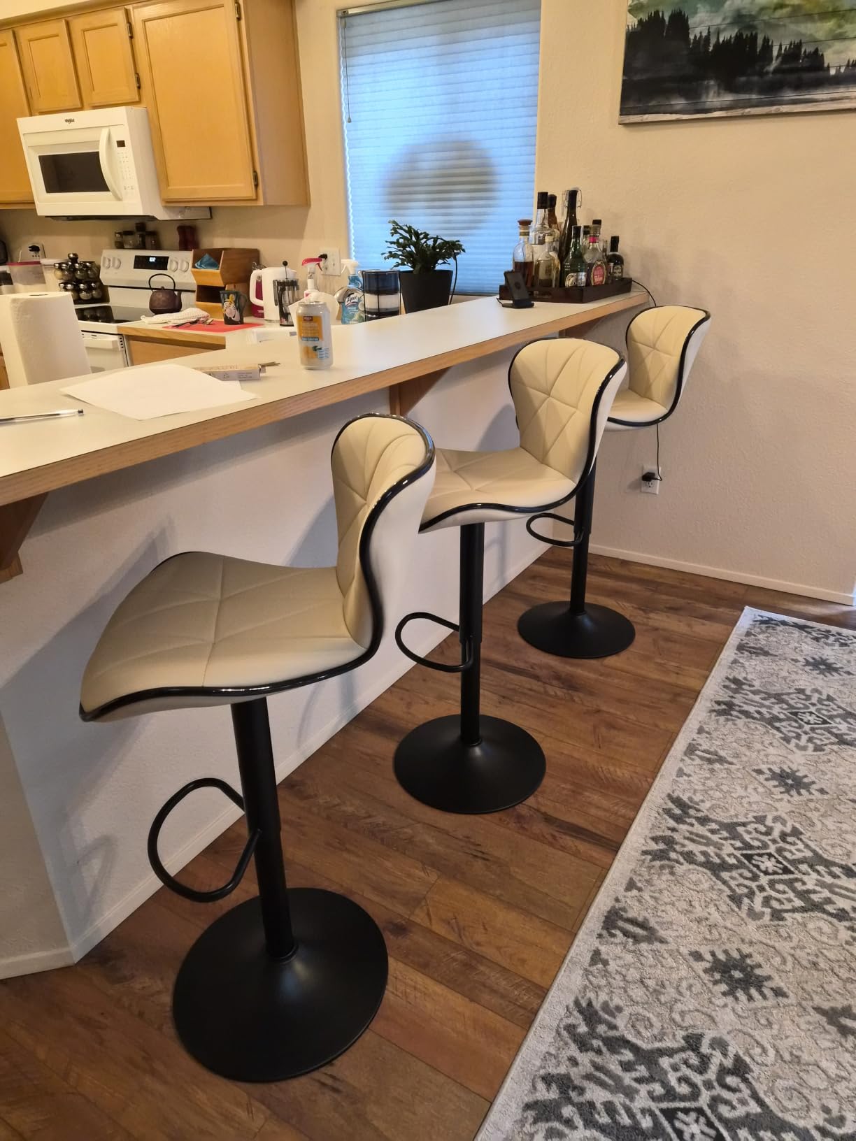 Bar Stools Set of 2, Modern Swivel Counter Height Bar Stools, Adjustable PU Leather Bar Chairs with Backrest, Upholstered Armless Bar Height Stools, Island Chairs for Kitchen Counter, Brown customer photo 1