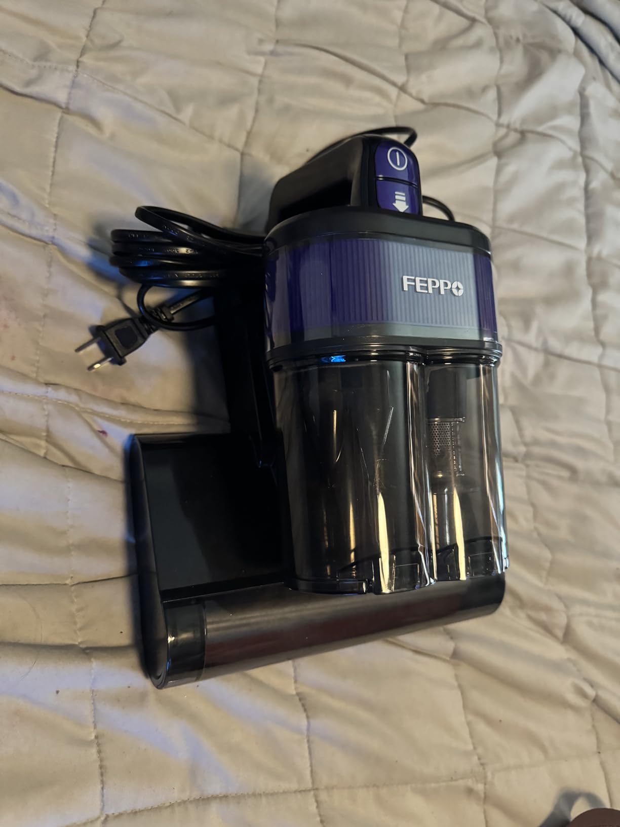 FEPPO Mattress Vacuum Cleaner, 4-in-1 Bed Vacuum Cleaner PRO, 16KPa Handheld Vacuums with 253.7nm UV-C Light, 40,000 Beats/Min Tapping, 140°F Hot Air, HEPA Filter for Bed, Sofa, Crib(Corded, 550W) customer photo 2
