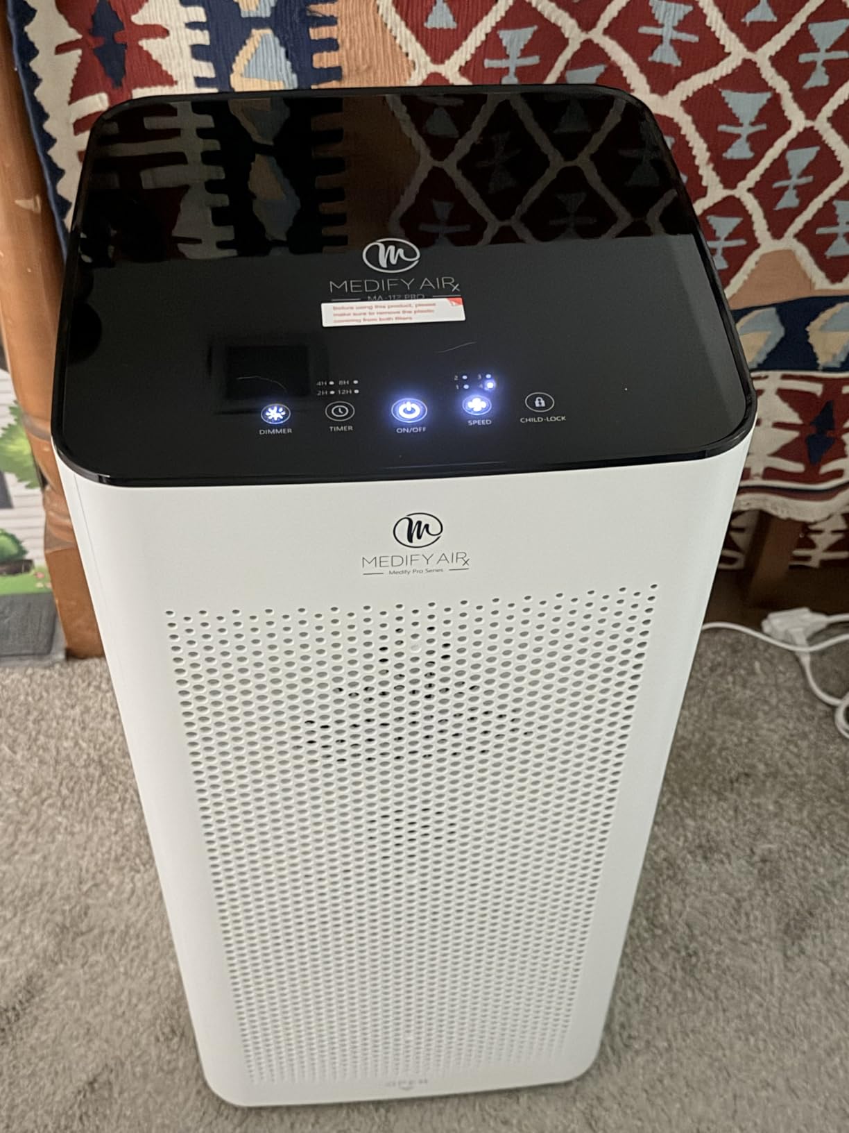 Medify MA-112 Air Purifier V3.0 with HEPA Filter | 5,948 ft² Coverage in 1hr for Smoke, Wildfires, Odors, Pollen, Pets | Quiet Removal to 0.3 Microns | White, 1-Pack customer photo 1
