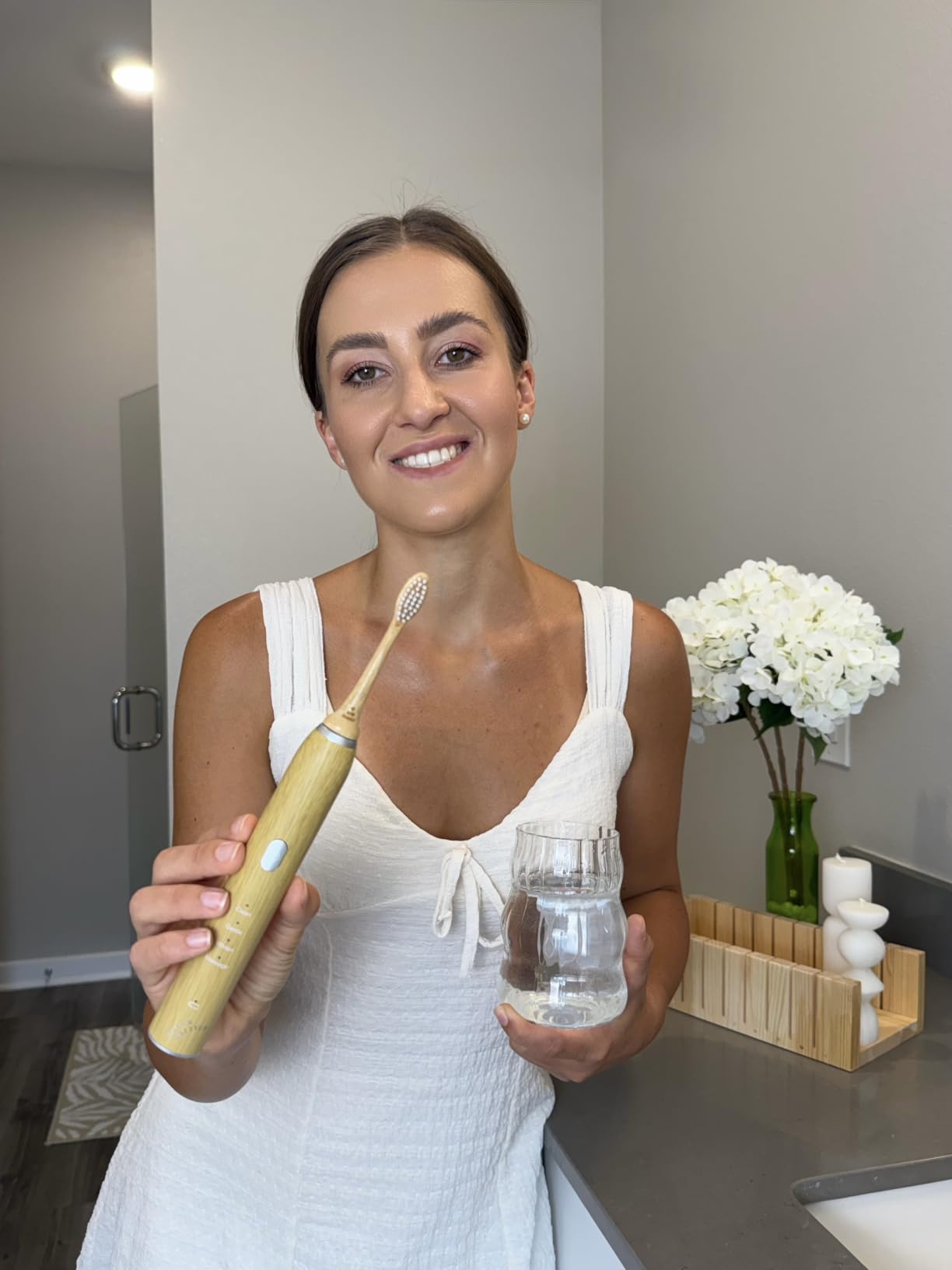 Bamboo Sonic Electric Toothbrush | 37,000 VPM | Plant-Based Bristles, No Microplastics | 4 Modes, 2-Min Timer | Rechargeable | Soft, Eco-Friendly | Safe for Braces & Sensitive Gums customer photo 1