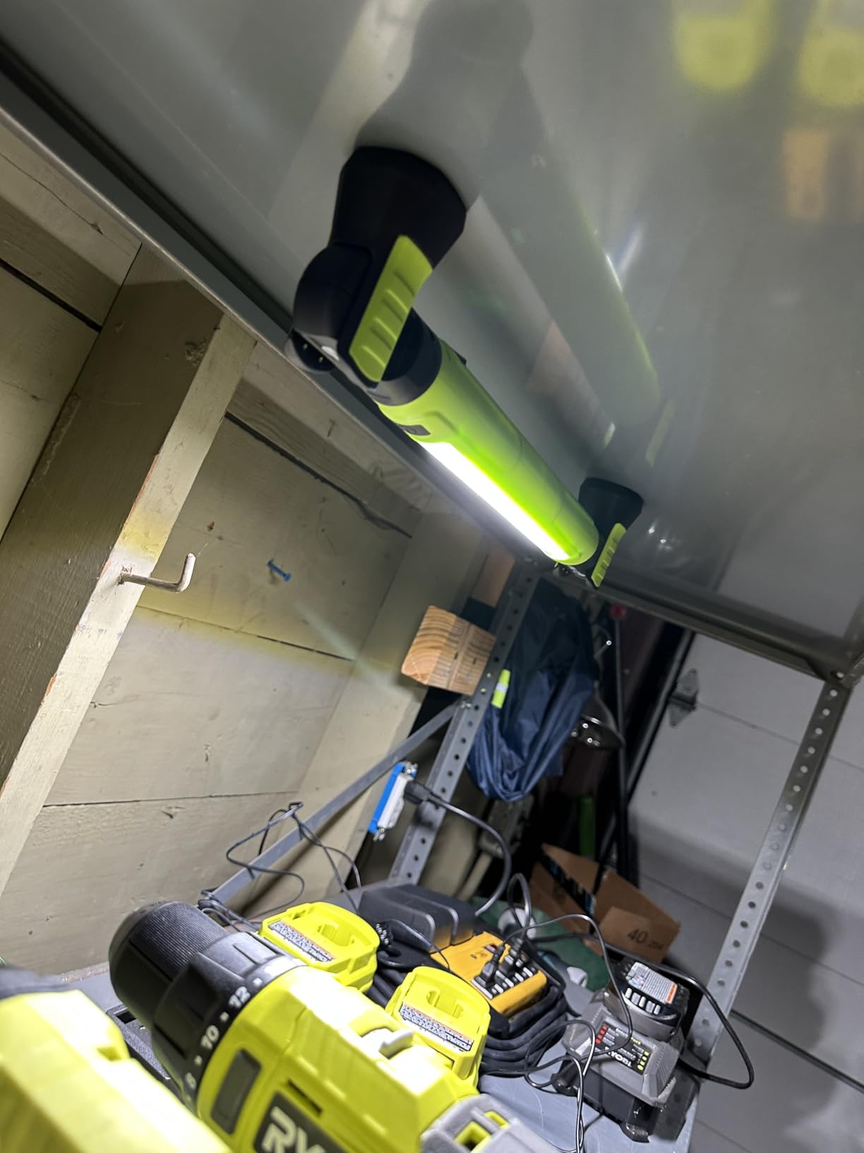 Magnetic Work Light - 3000LM Rechargeable LED Work Light Bar, 5200mAh Under Hood Mechanic Light for Garage, Workshop, Vehicle Inspection (1 Pack Green) customer photo 1
