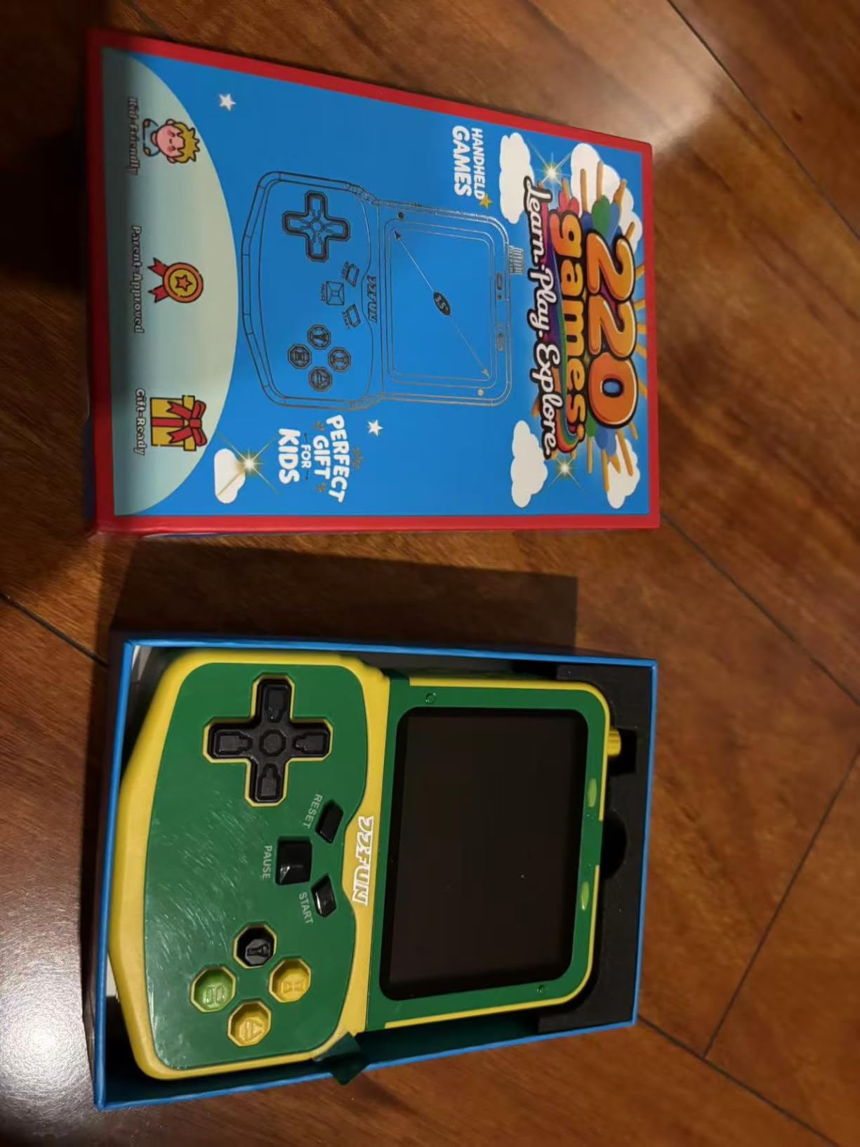 Portable Video Game Console for Kids, 220 Built-in Classic Retro Games, Handheld Plug & Play Player with 3.5'' IPS Screen, Rechargeable Travel Toy Birthday Gift for Boys & Girls - Blue customer photo 2