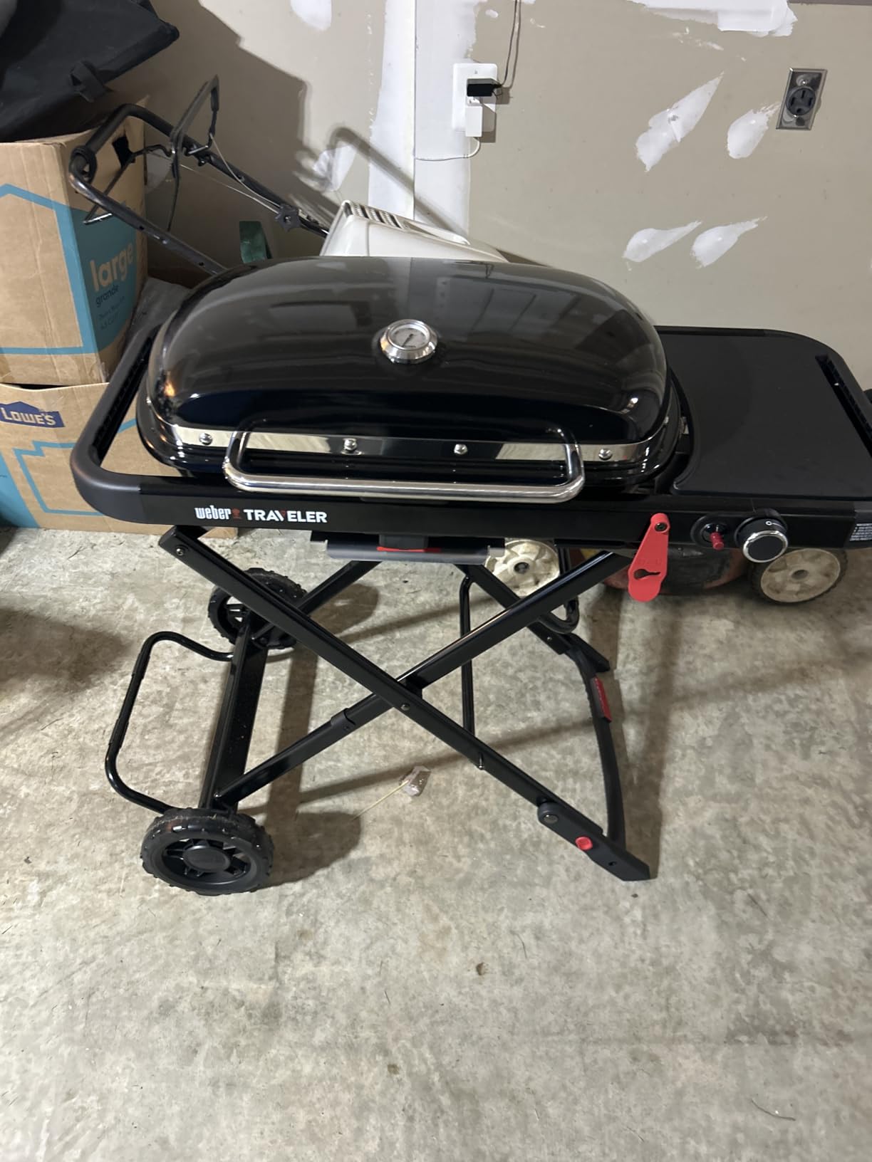 Weber Traveler Compact Portable Gas Grill for Outdoor Cooking, Propane | Folding Portable Grill with Wheels for Camping, Tailgating & Travel, Easy Open & Close, Camping Grill, Portable BBQ Grill customer photo 1
