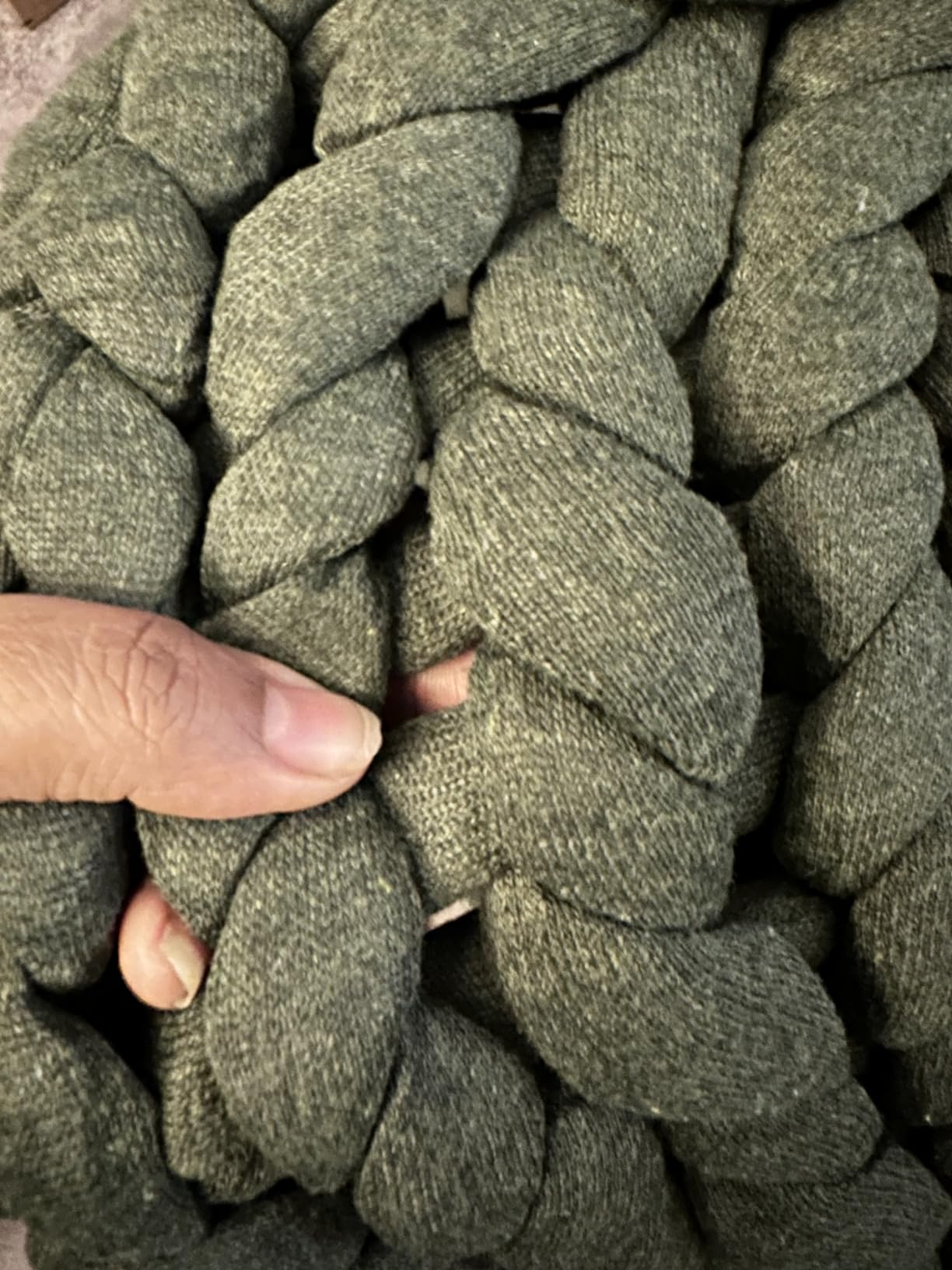 YnM Velvet Weighted Blanket, Handmade Chunky Knitted Design, Soft and Cozy, Temperature Regulating and Breathable, Machine Washable Throw for Sleep or Home Decor (Avocado Green, 85x103 Inch, 30lbs) customer photo 1