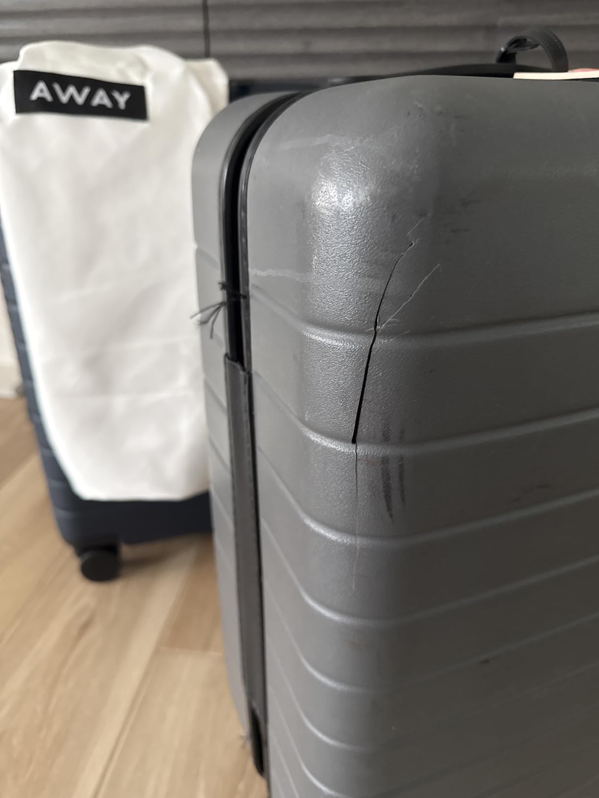Away Bigger Carry-On Luggage, 23-Inch Lightweight Hardside Spinner Suitcase customer photo 2