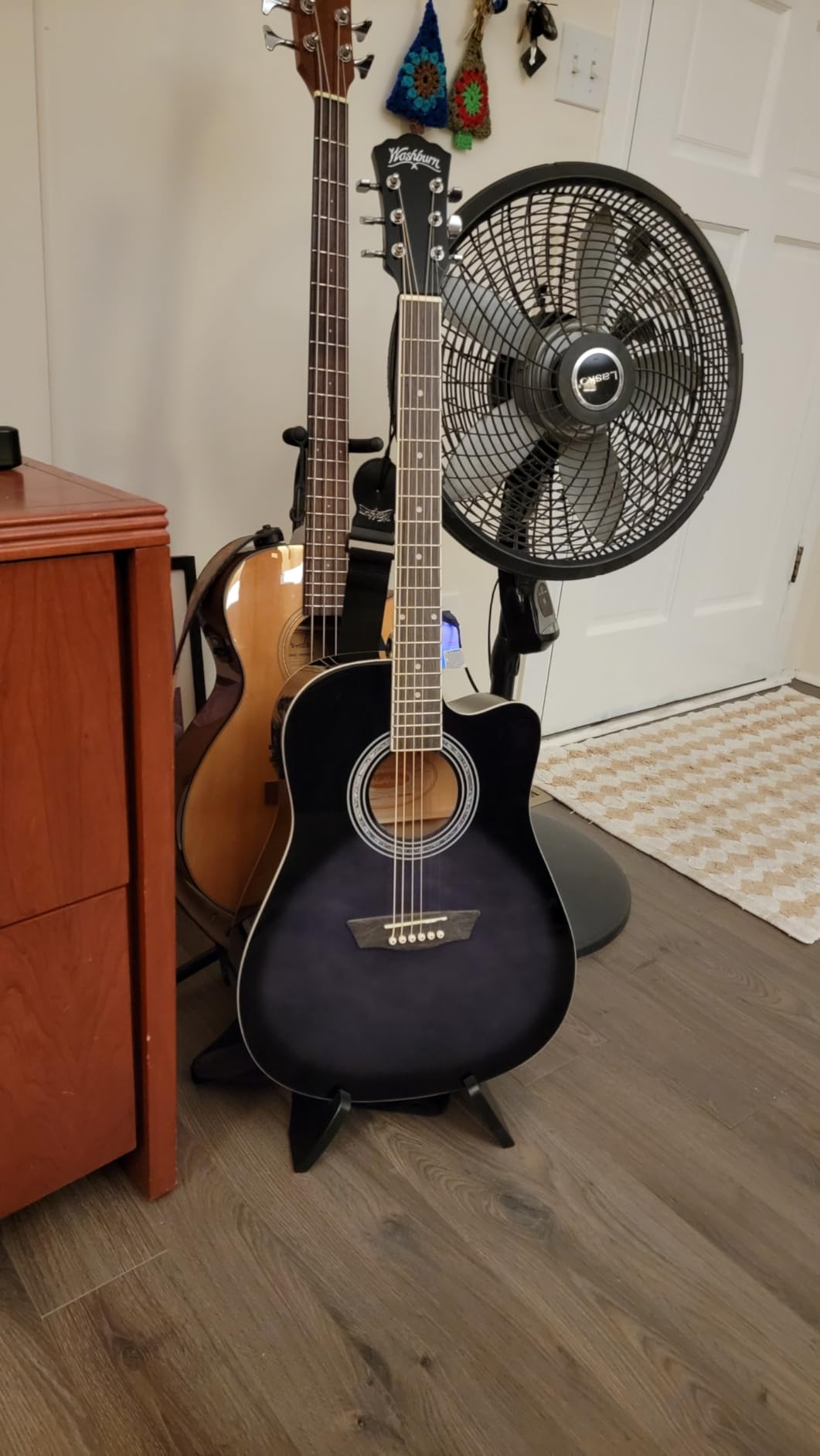 Washburn WA90CE Acoustic-Electric Guitar Kit - Dreadnought Cutaway, Built-In Tuner, Okoume Body - Perfect Holiday Gift for Adults, Beginners, Musicians & Live Performance customer photo 1