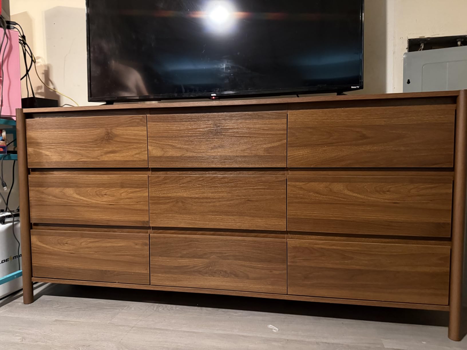 HOUROM Walnut Dresser for Bedroom, 47