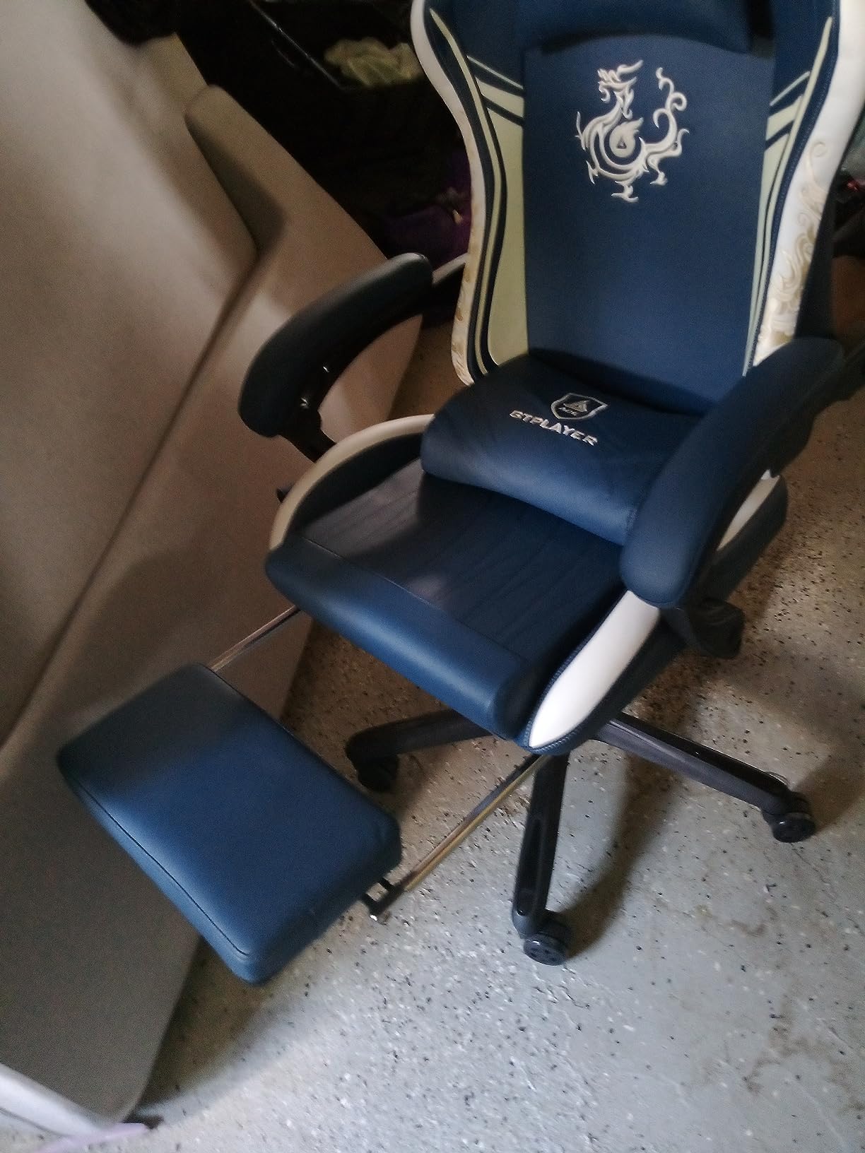 Gaming Chair with Bluetooth Speakers and Footrest, Dragon Series Video Game Chair, Heavy Duty Ergonomic Chair, Esports Gaming Chair, Computer Office Desk Chair(DEEP Black) customer photo 1