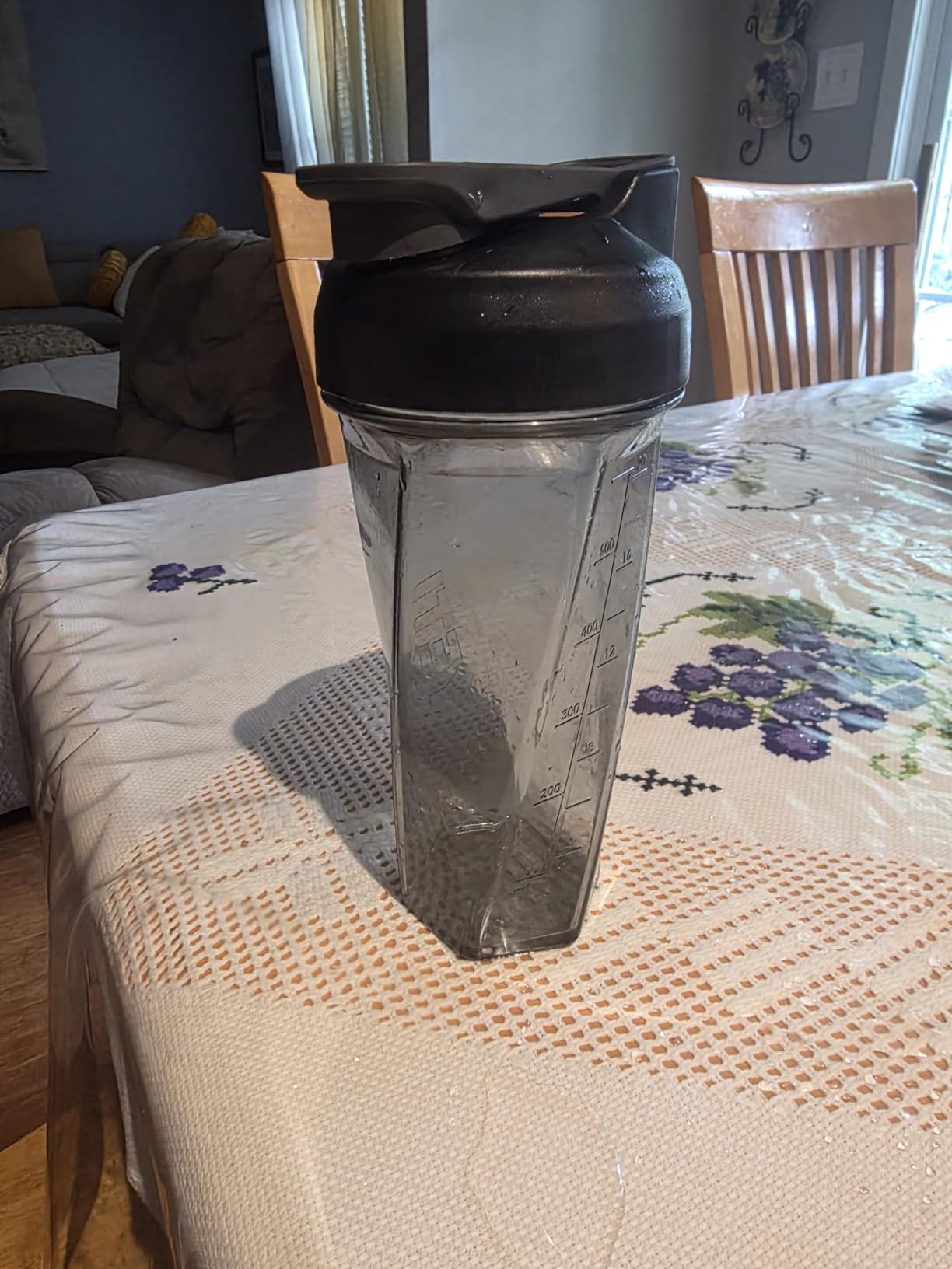YETI Yonder Helimix Vortex Blender Shaker Bottle Holds up to 27oz | No Blending Ball or Whisk | USA Made | Portable Pre Workout Whey Protein Drink Shaker Cup customer photo 2