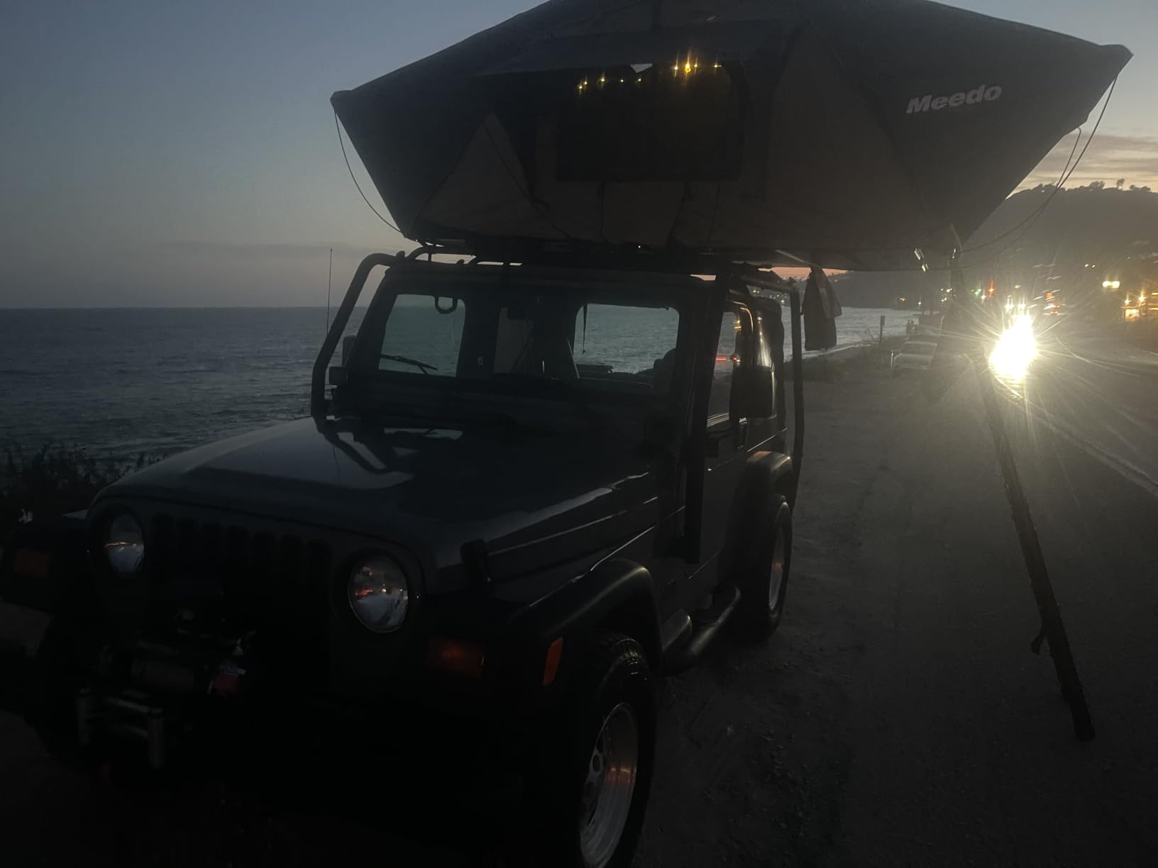 Meedo Apolle A86 M, Soft Shell Rooftop Tent, Fits 2 People, Waterproof Clamshell Army Green Roof Top Tent with Rainfly-Fold Design customer photo 2