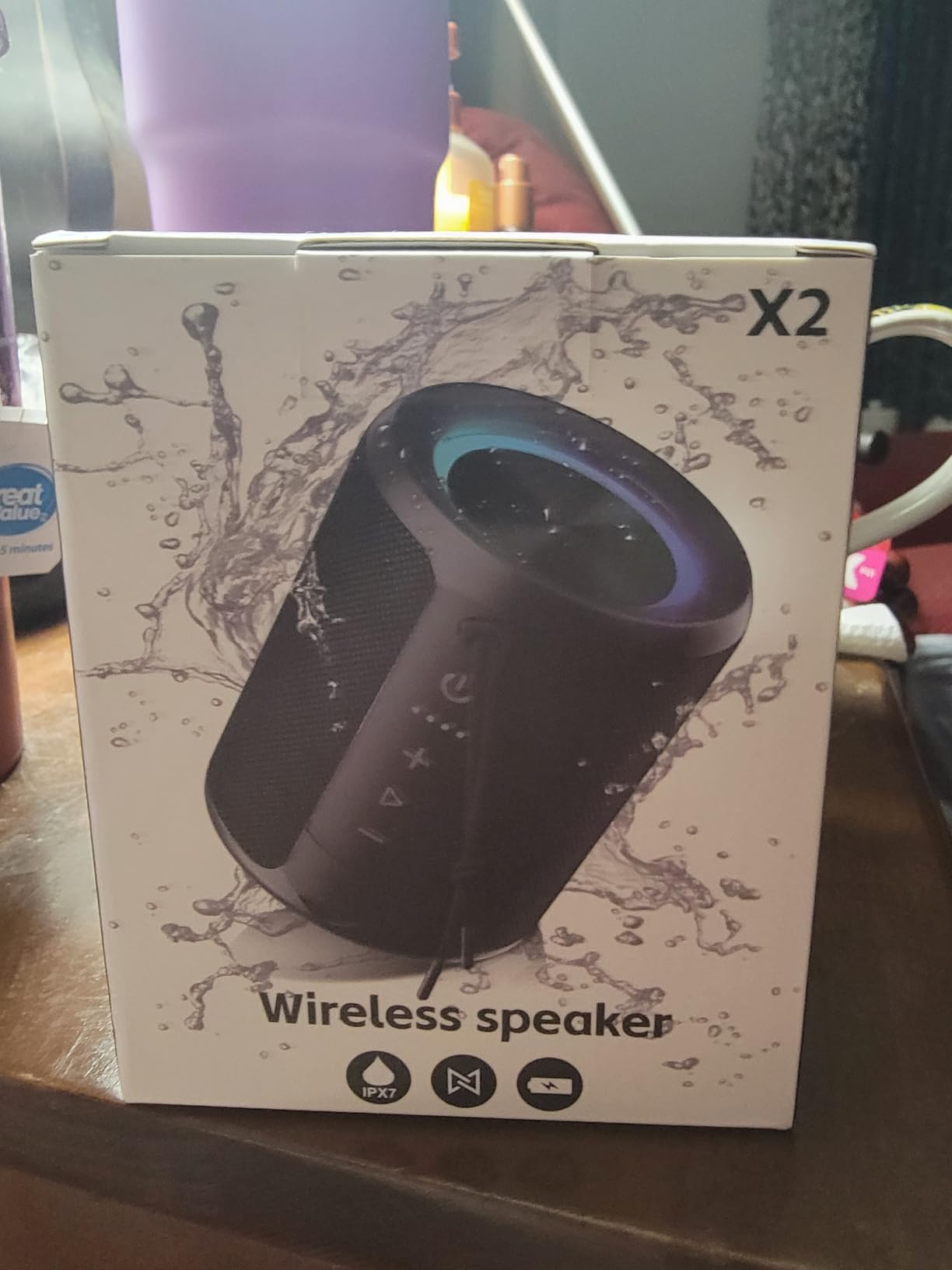 Portable Bluetooth Speaker, IPX7 Waterproof Wireless Speaker with 20W Loud Stereo Sound, 15H Playtime & Beat-Synced RGB Light, Small Outdoor Speaker for Shower, Pool, Beach, Hiking and Gifts customer photo 1