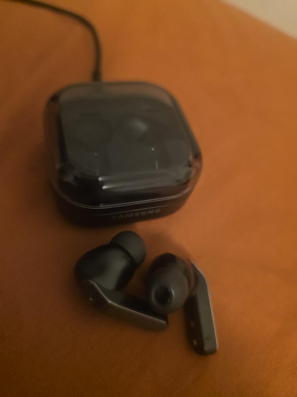 Samsung Galaxy Buds 4 Pro (2026) AI True Wireless Bluetooth Earbuds, Black | Hi-Res Audio, 2-Way Speaker, ANC 2.0, Optimized Comfort, IP57, Live Translation customer photo 1