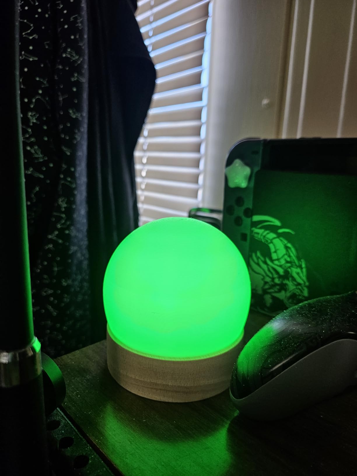 The Dome Biofeedback Light - A Mood Ring for Your Heart | See Heart Rate Changes in Color | Nervous System Awareness, Breathing & Recovery Practice | Includes App and Wearable Sensor customer photo 1