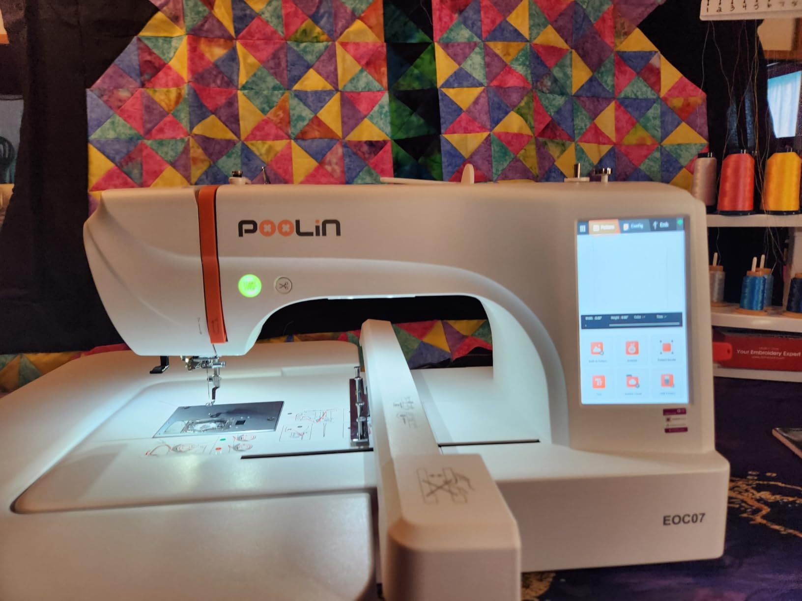 Poolin EOC07 Embroidery Machine, 15