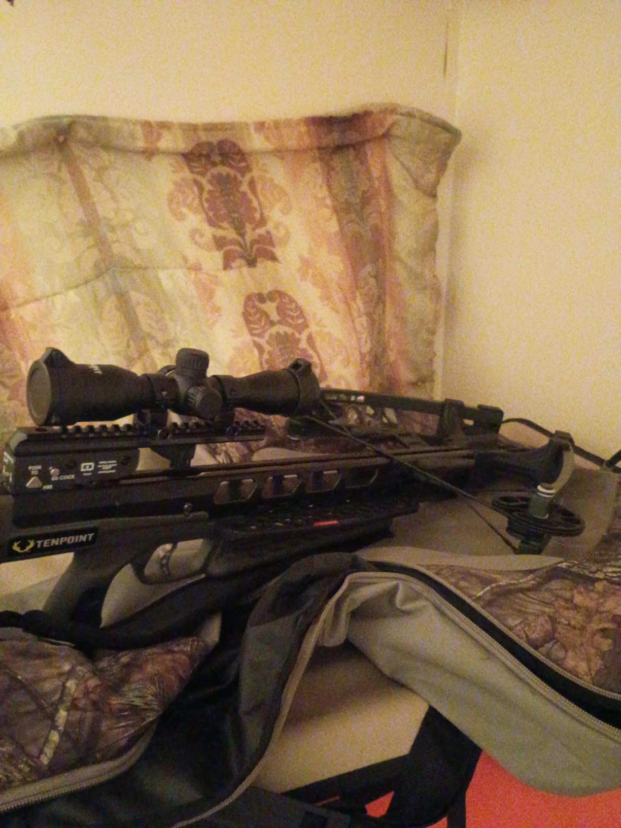 TenPoint Titan X De-Cock - 400 FPS - Our #1-Selling Crossbow - Equipped with Pro-View 400 Lighted Scope + ACUdraw De-Cock System customer photo 2