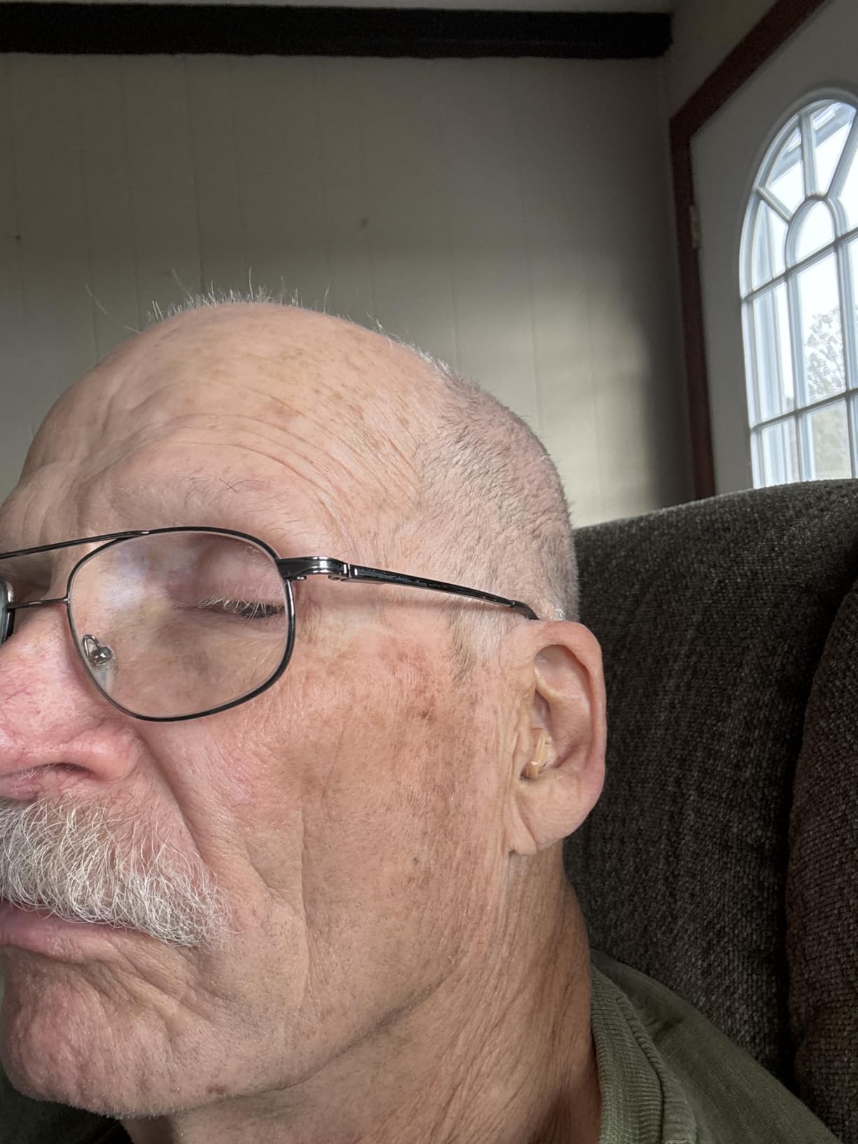 Nova Hearing Aids for Seniors Adults: Superior Sound Quality - Smart Noise Cancelling - No Feedback - 1.5Hrs Charging for 100Hrs Working - Come with Anti-Lost Lanyard - Over-the-Counter customer photo 2