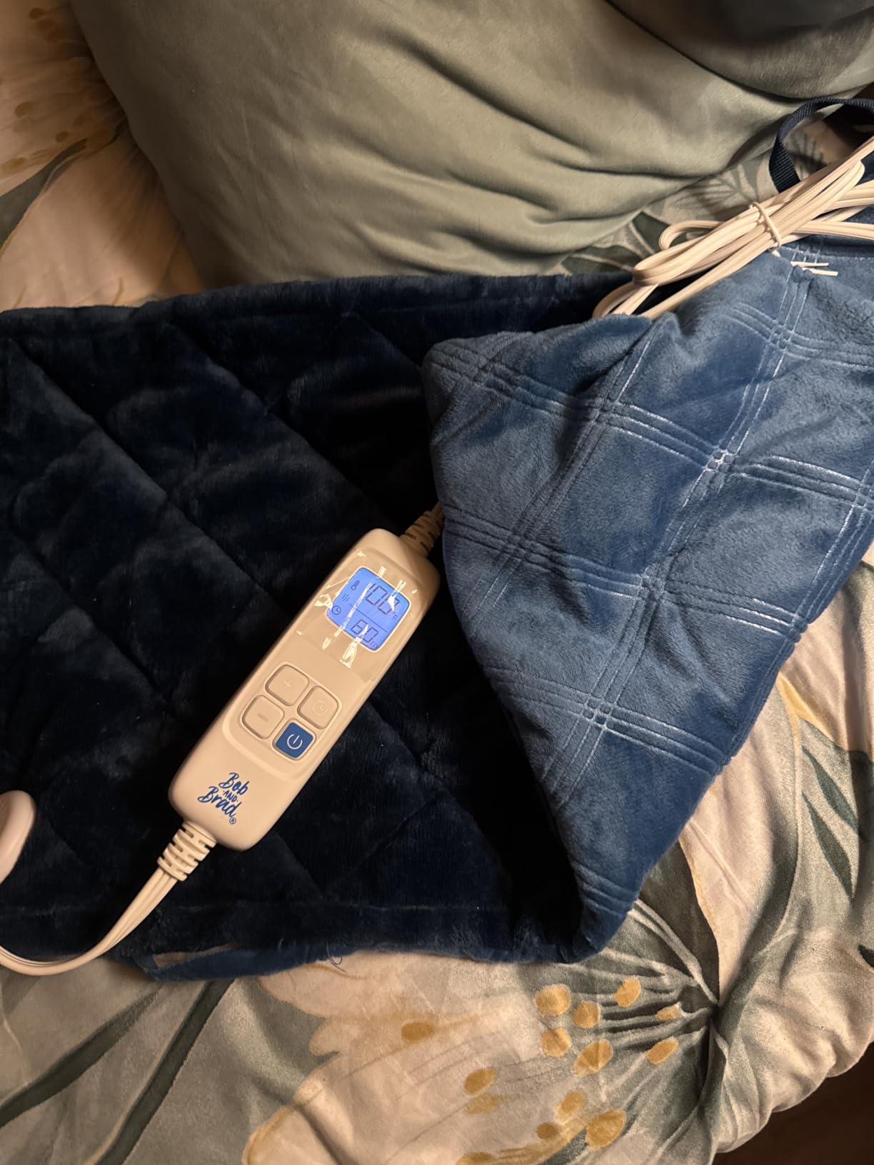 BOB AND BRAD TheraHeat Far Infrared Weighted Heating Pad for Back, Shoulder | 12