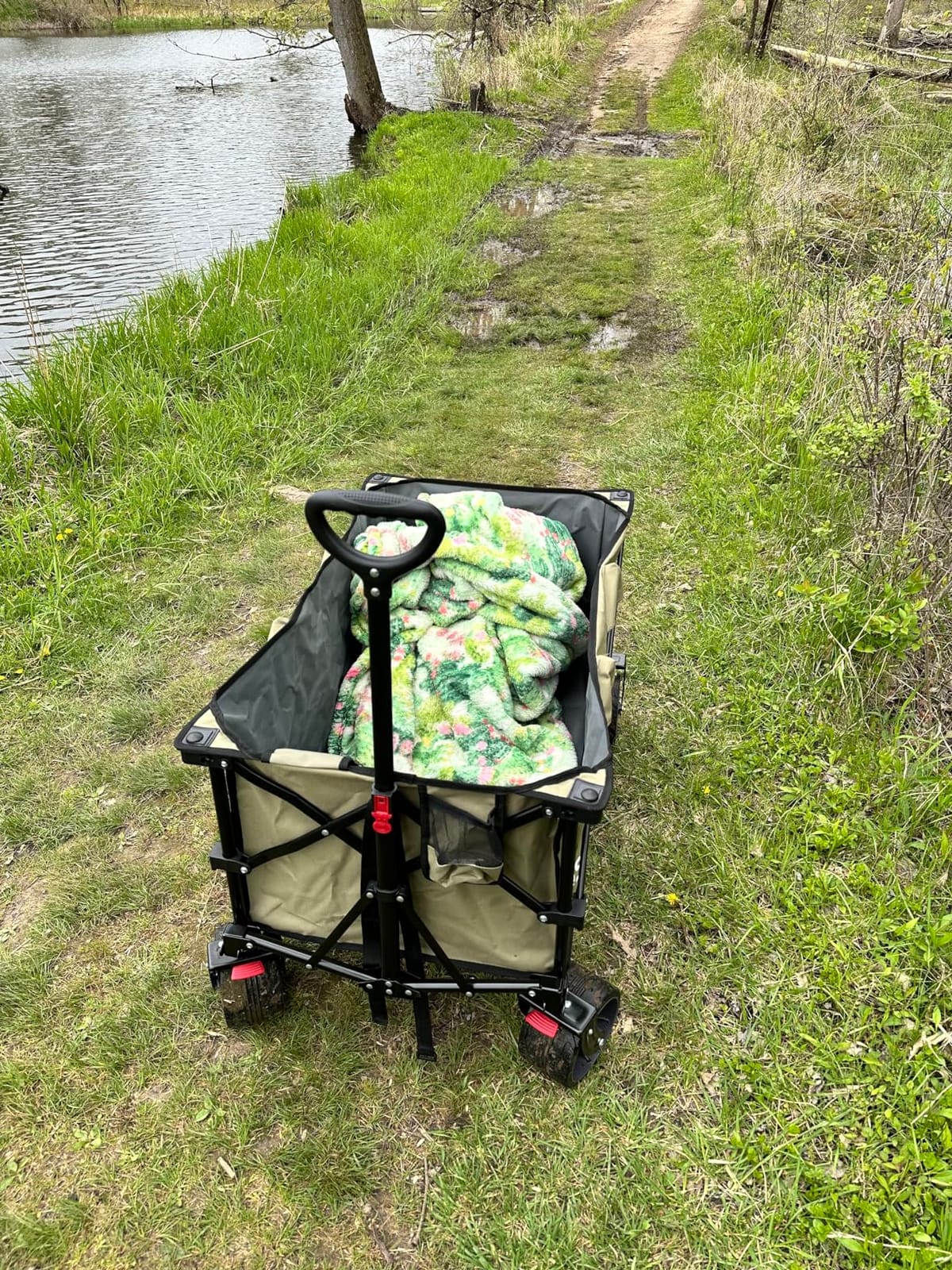 Sekey 1000lbs Garden Dump Cart for Seniors, Capacity Yard Wagon with Rubber Tires, Quick-Release Dumping customer photo 2