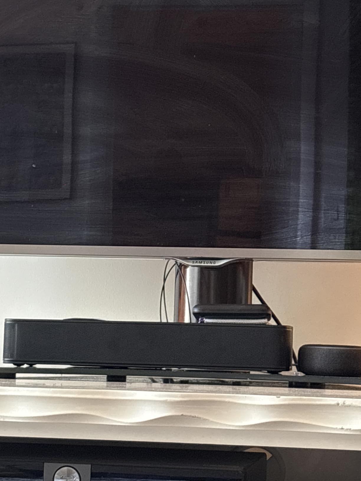 ULTIMEA 2.1ch Sound Bar for TV, Built-in Subwoofer, Peak Power 132W, App Control, 16 Inches Bluetooth 5.4 TV Speakers, Poseidon M20 Pro customer photo 1