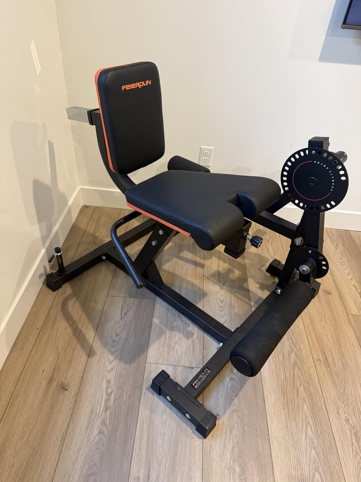FEIERDUN 4-in-1 Adjustable Leg Extension Curl Machine - 700lbs Capacity Leg Extension Machine for Lower Body Workouts - Adjustable Leg Curl Machine customer photo 2