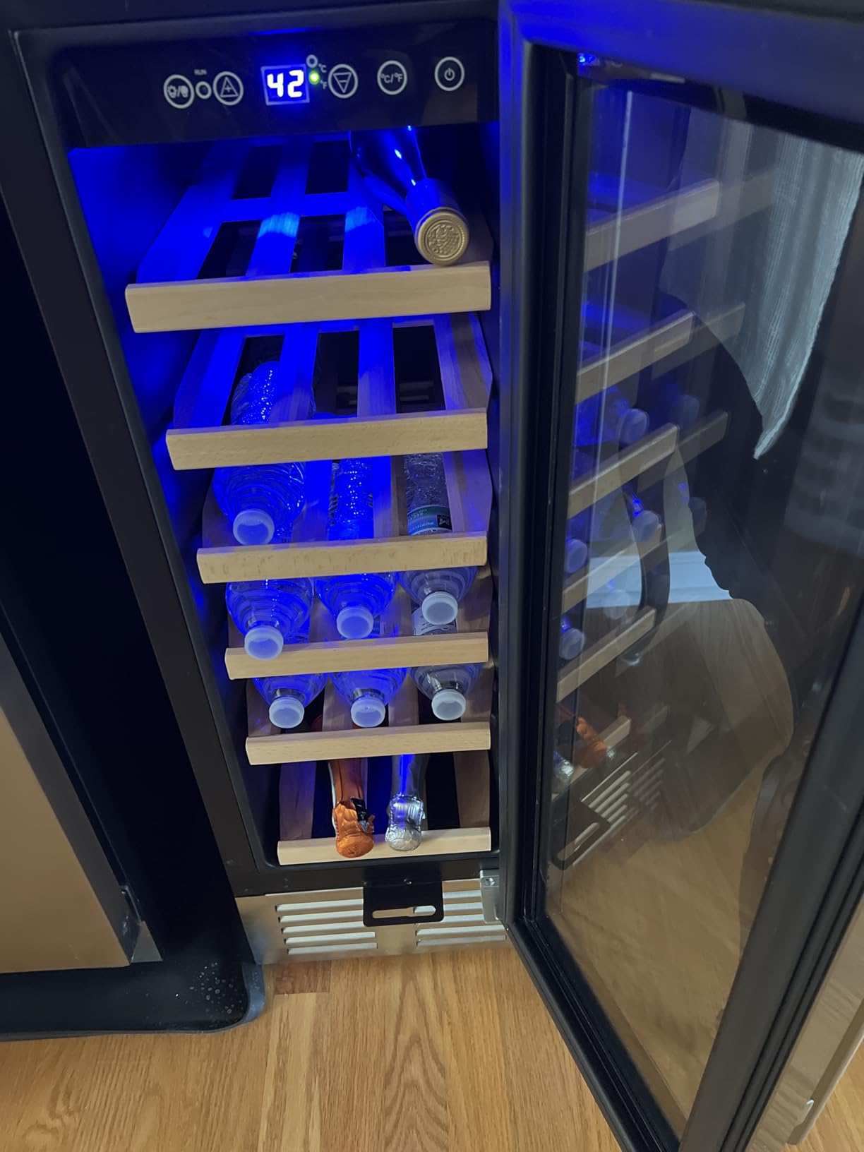 EUHOMY 15 Inch Wine Fridge, 33 Bottle Dual Zone Wine Cooler Refrigerator with Glass Door, Built-In or Freestanding Wine Refrigerator with Digital Temperature Control, for Home, Bar, Office customer photo 1