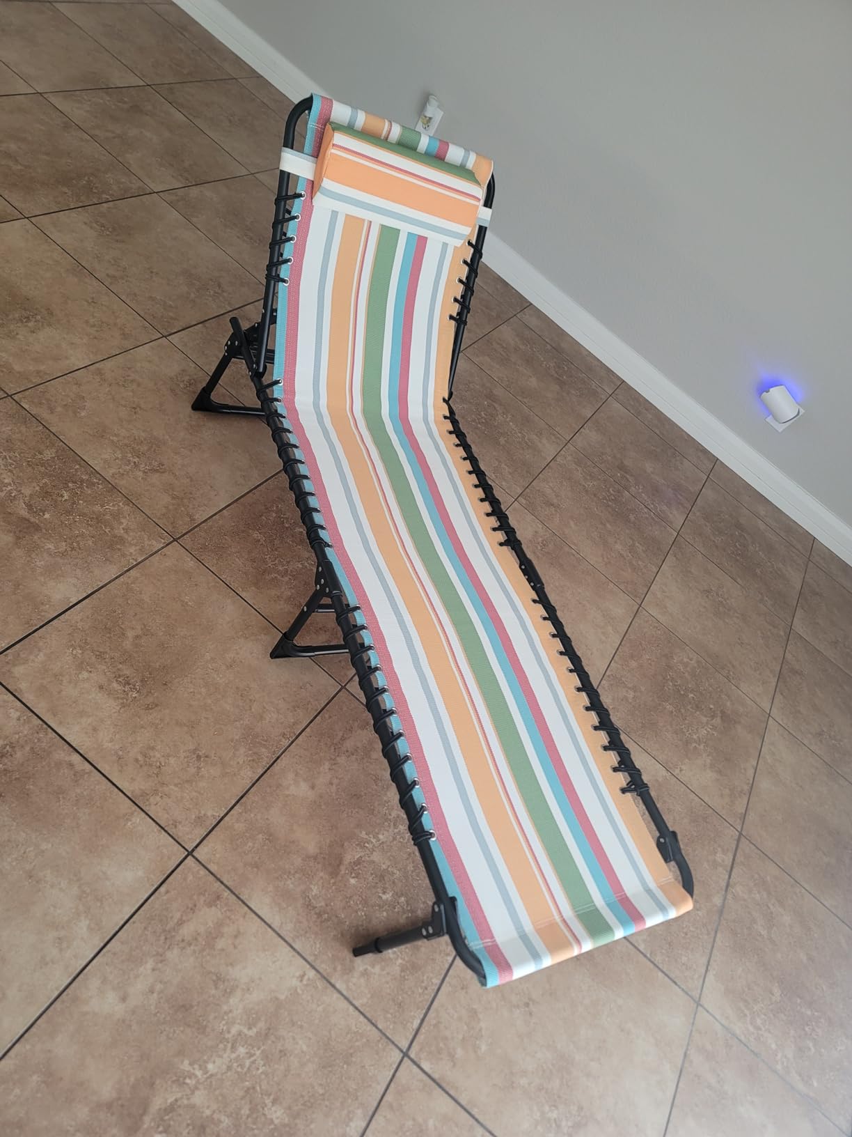 Outsunny Folding Chaise Lounge Chair Outdoor Set of 2 Mesh Seat Rainbow | Foldable, Sun Tanning Chair, Chaise Lounger, 4-Position Reclining Back, for Outside Patio Beach Poolside Backyard customer photo 1