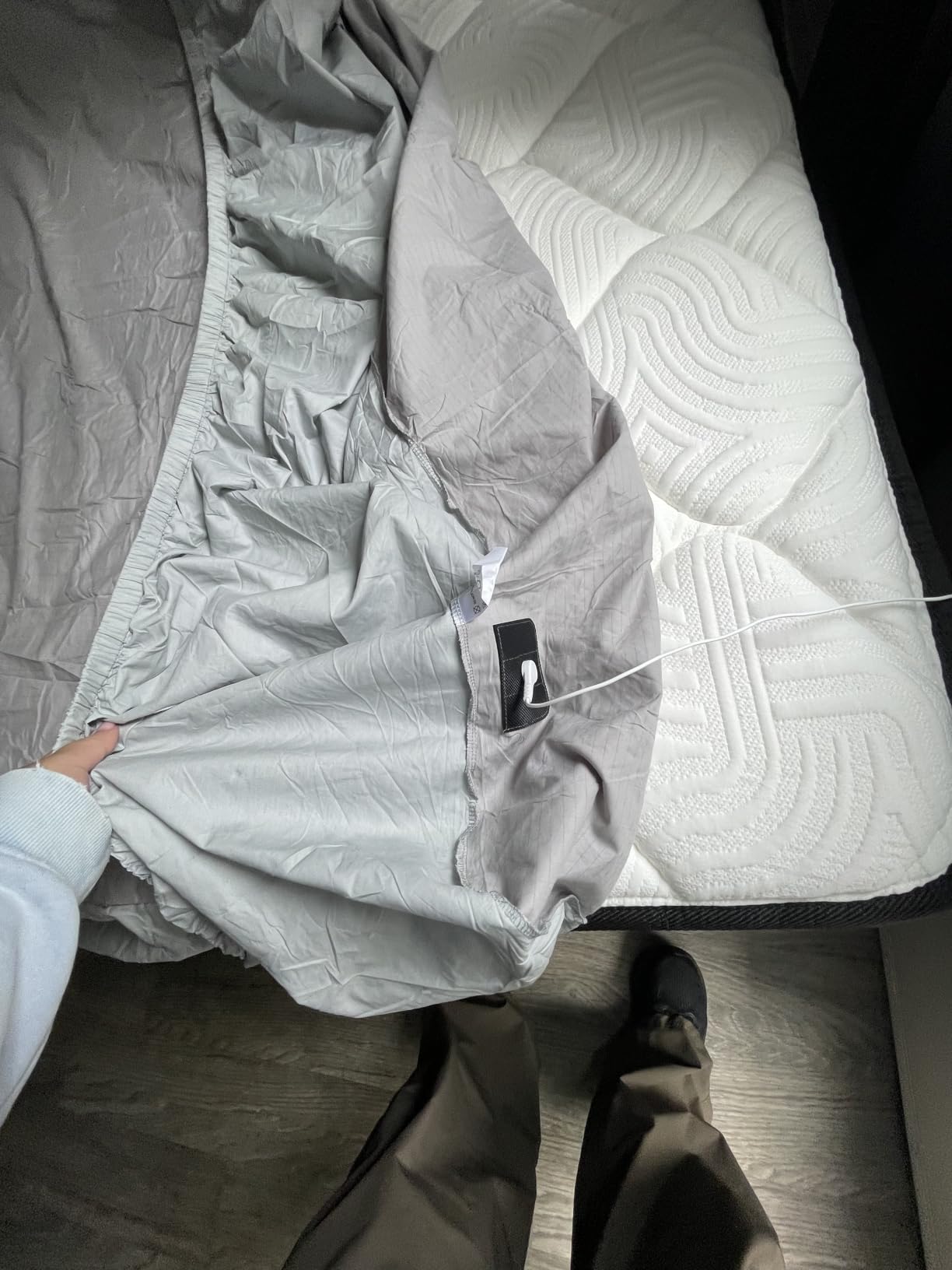 Grounding Sheets Queen, 90% Organic Cotton 10% Pure Silver Fiber Conductive Grounded Sheet, Deep Pocket Grounding Sheet for Pain Relief & Healthy Sleep Therapy, Gray customer photo 1